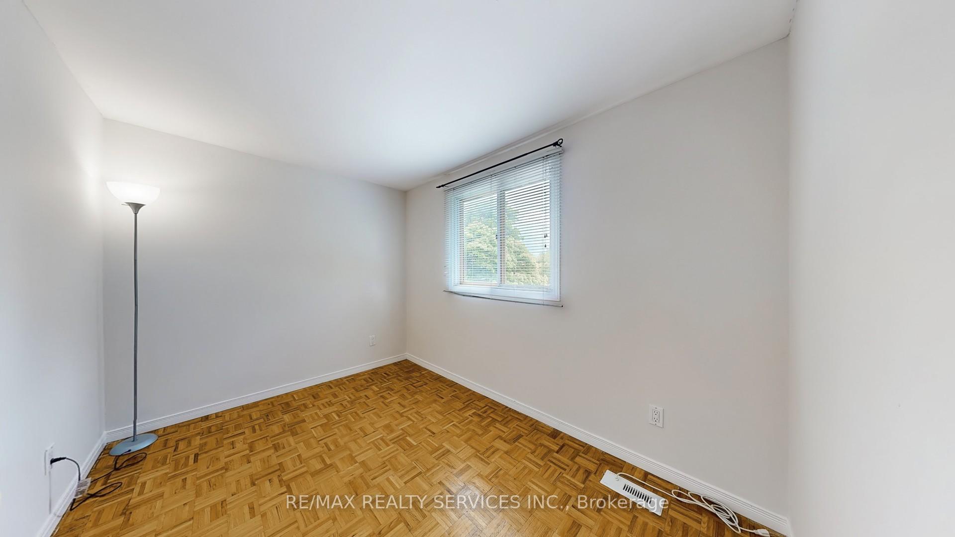 Photo 45 of 29 Gulliver Crescent, Brampton, Northgate — HOMEH