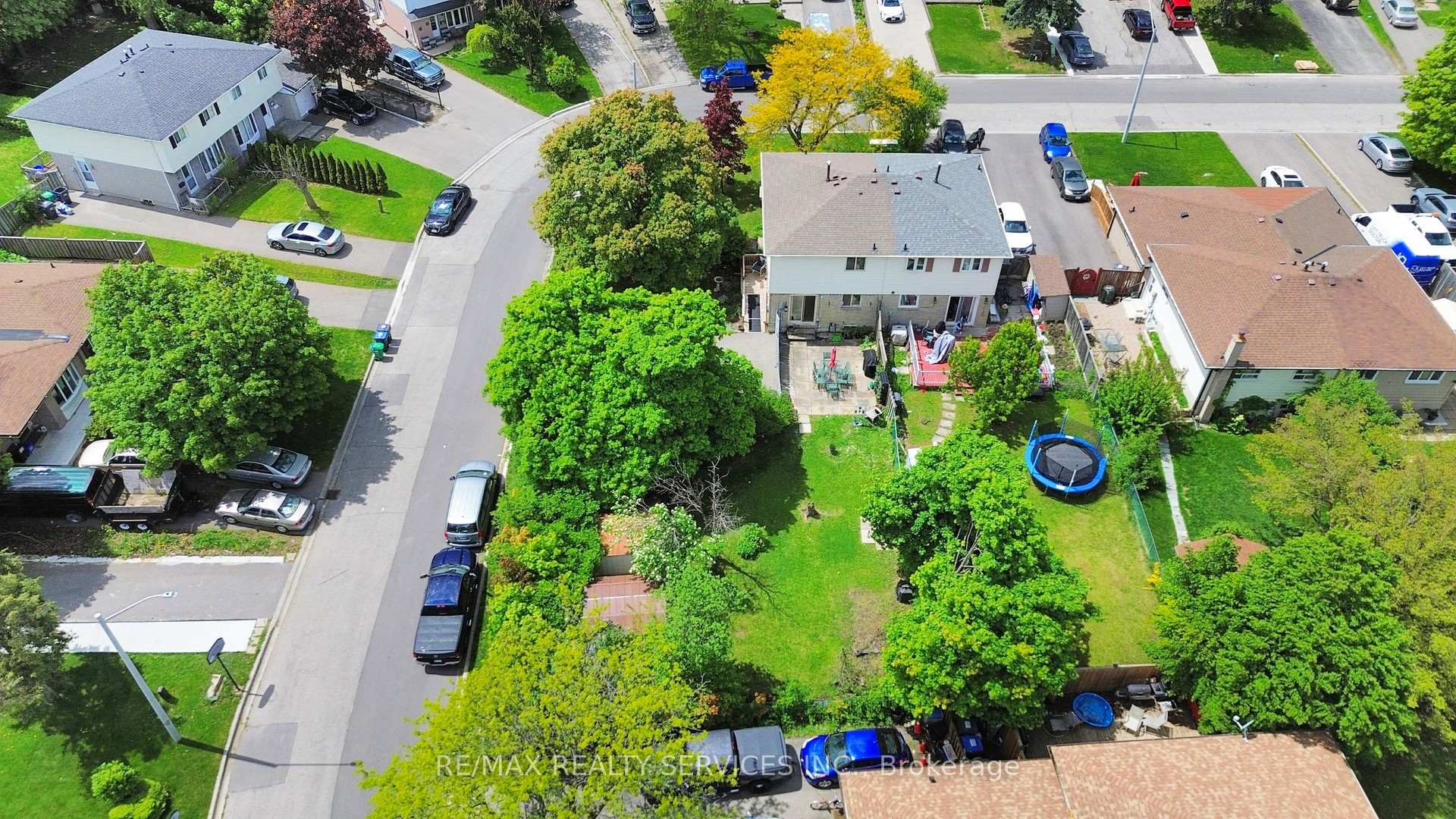 Photo 29 of 29 Gulliver Crescent, Brampton, Northgate — HOMEH