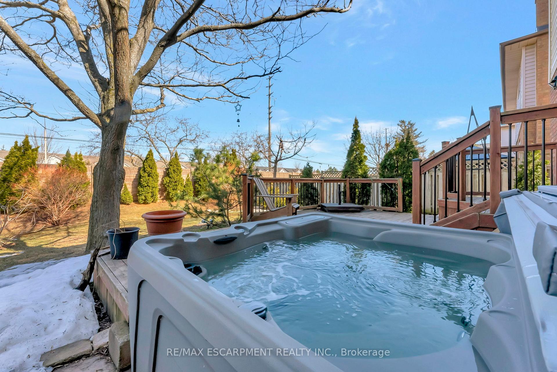 Photo 22 of 2202 Donald Road, Burlington, Headon — HOMEH