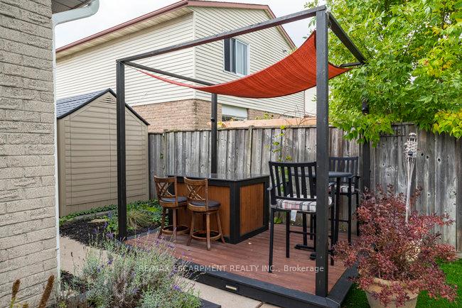 Photo 27 of 9 Bing Crescent, Hamilton, Stoney Creek — HOMEH