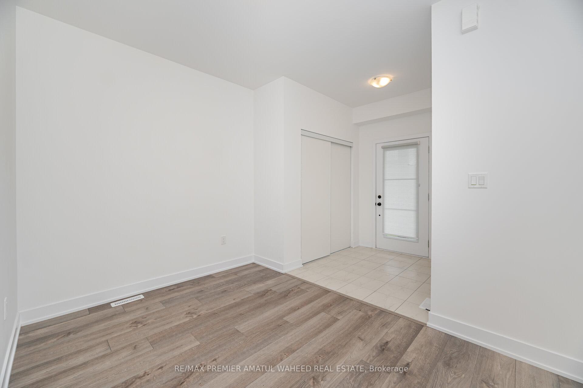 Photo 6 of 238 Prince William Way, Barrie, Rural Barrie Southeast — HOMEH