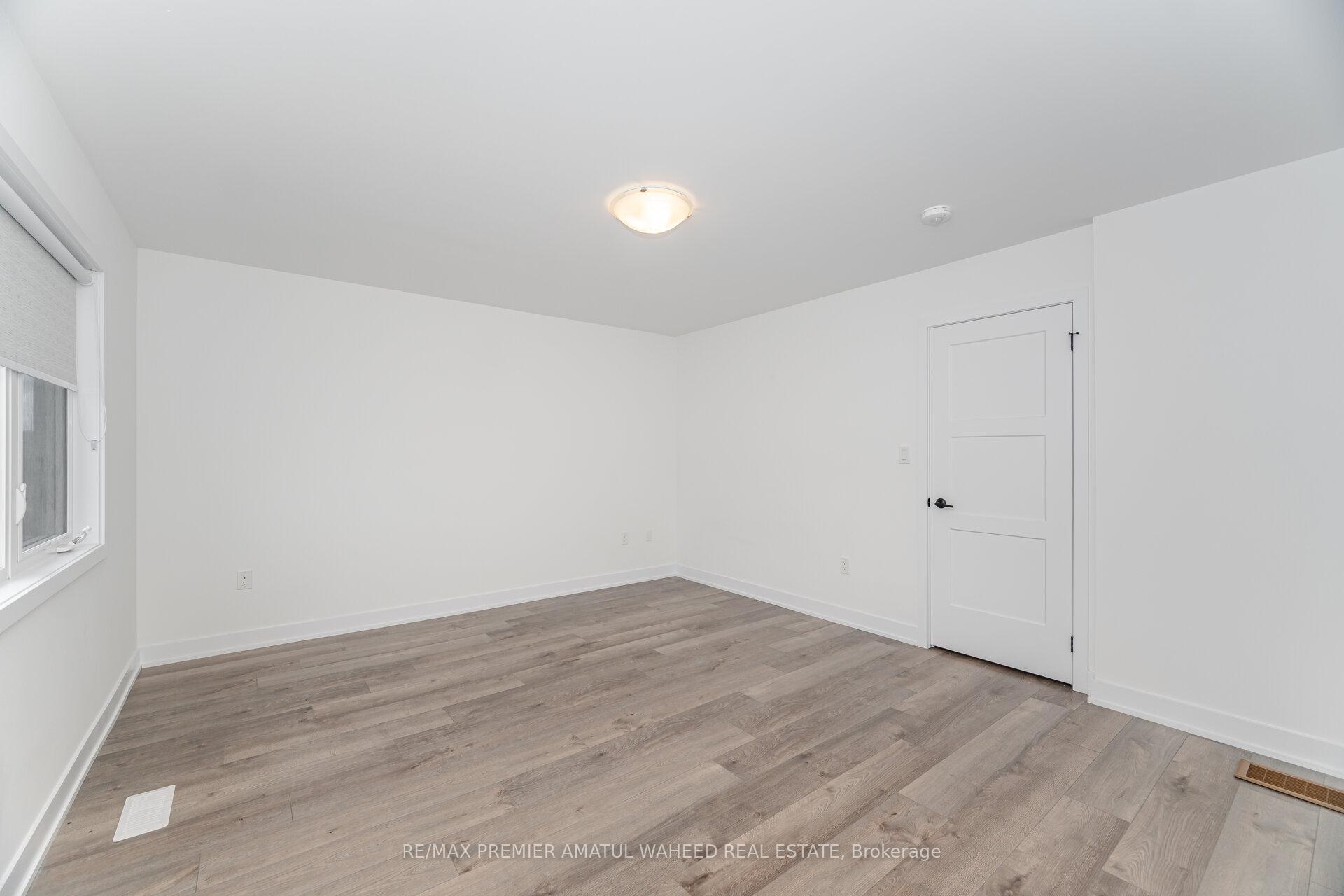 Photo 26 of 238 Prince William Way, Barrie, Rural Barrie Southeast — HOMEH