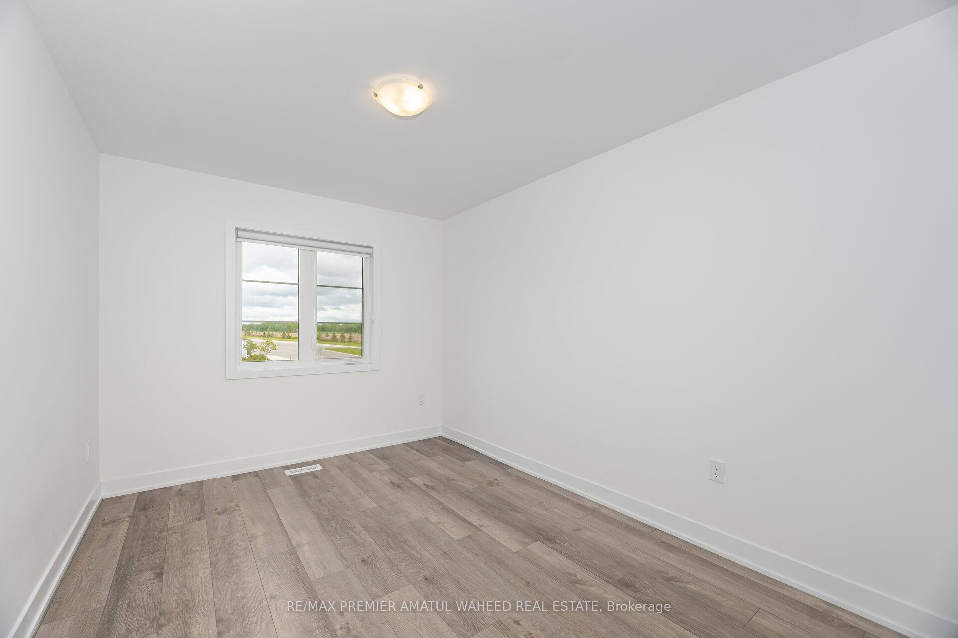 Photo 34 of 238 Prince William Way, Barrie, Rural Barrie Southeast — HOMEH