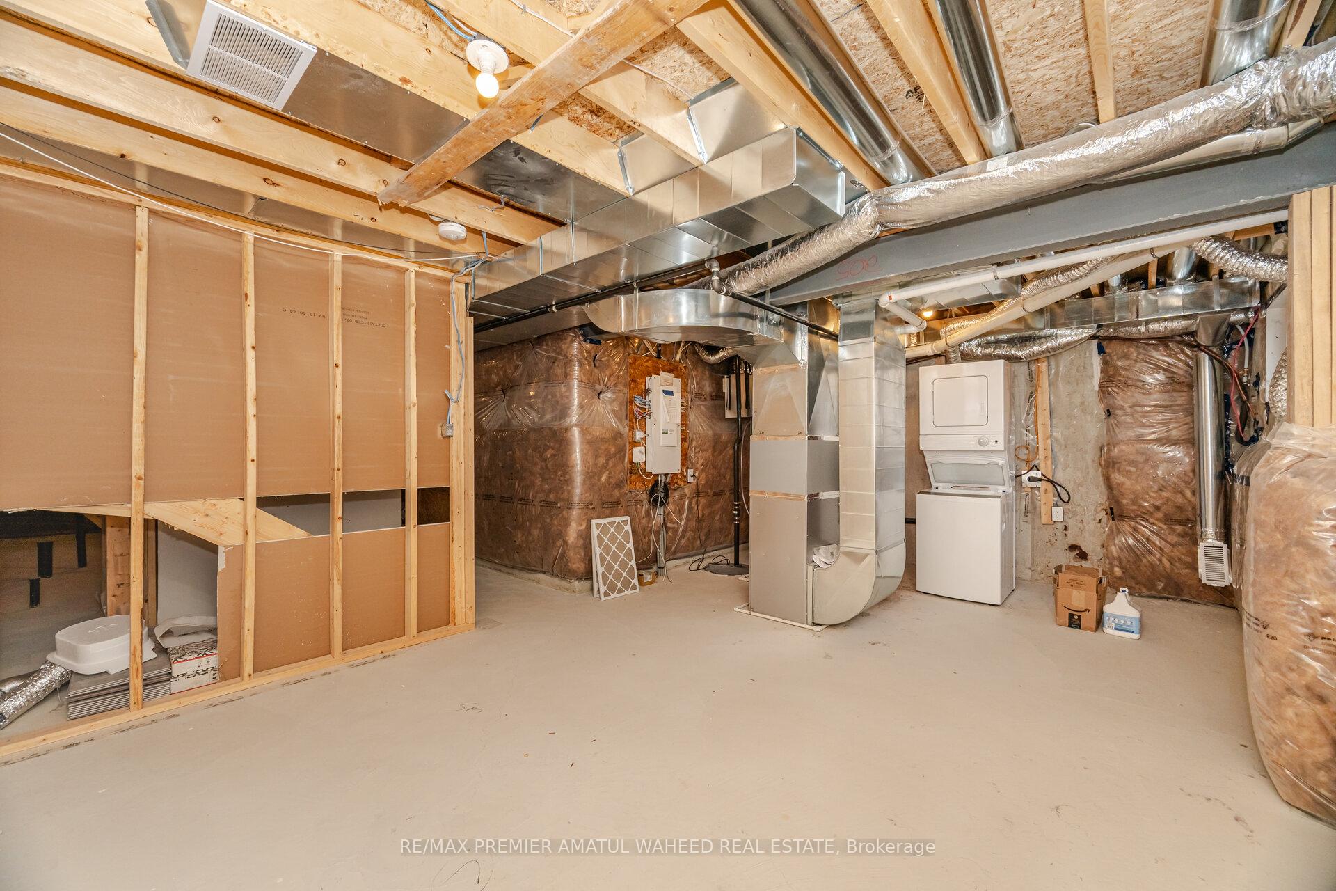 Photo 40 of 238 Prince William Way, Barrie, Rural Barrie Southeast — HOMEH