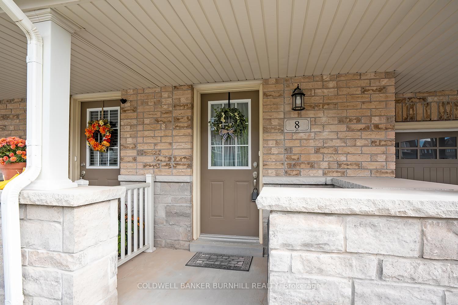 Photo 40 of 8 Hiscott Drive, Hamilton, Waterdown — HOMEH