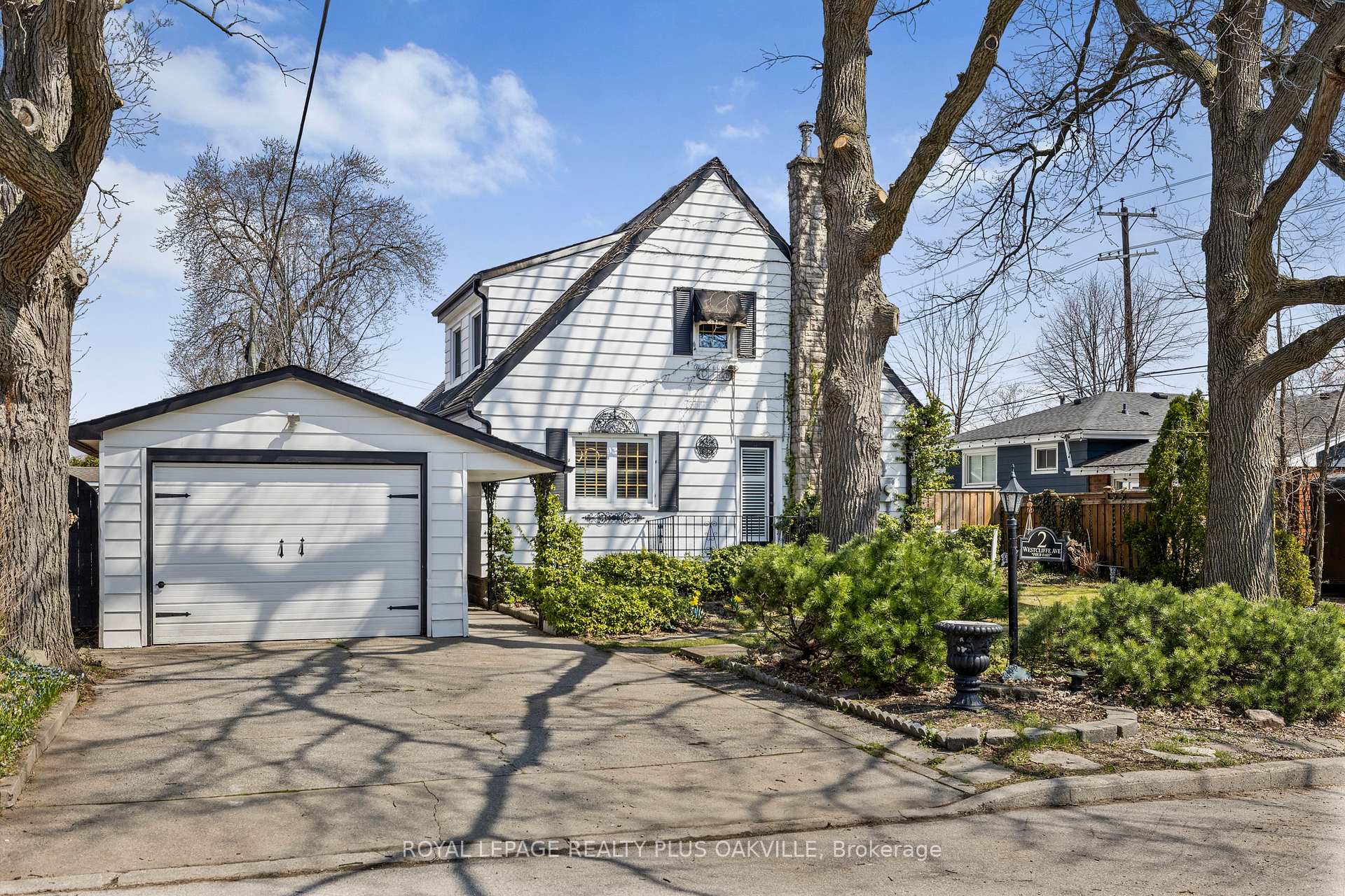 Photo 1 of 2 Westcliffe Avenue, Hamilton, Westcliffe — HOMEH