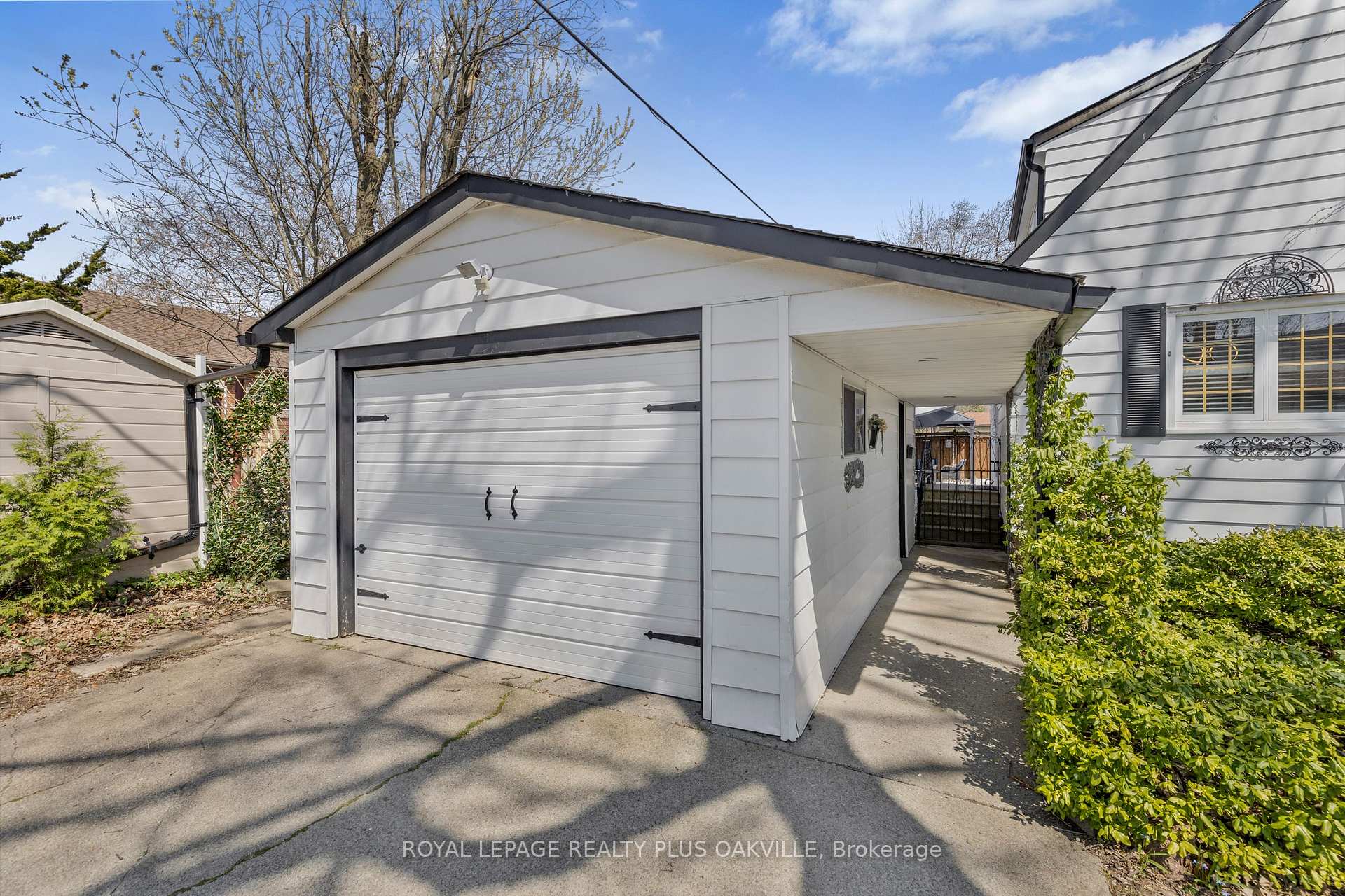 Photo 4 of 2 Westcliffe Avenue, Hamilton, Westcliffe — HOMEH