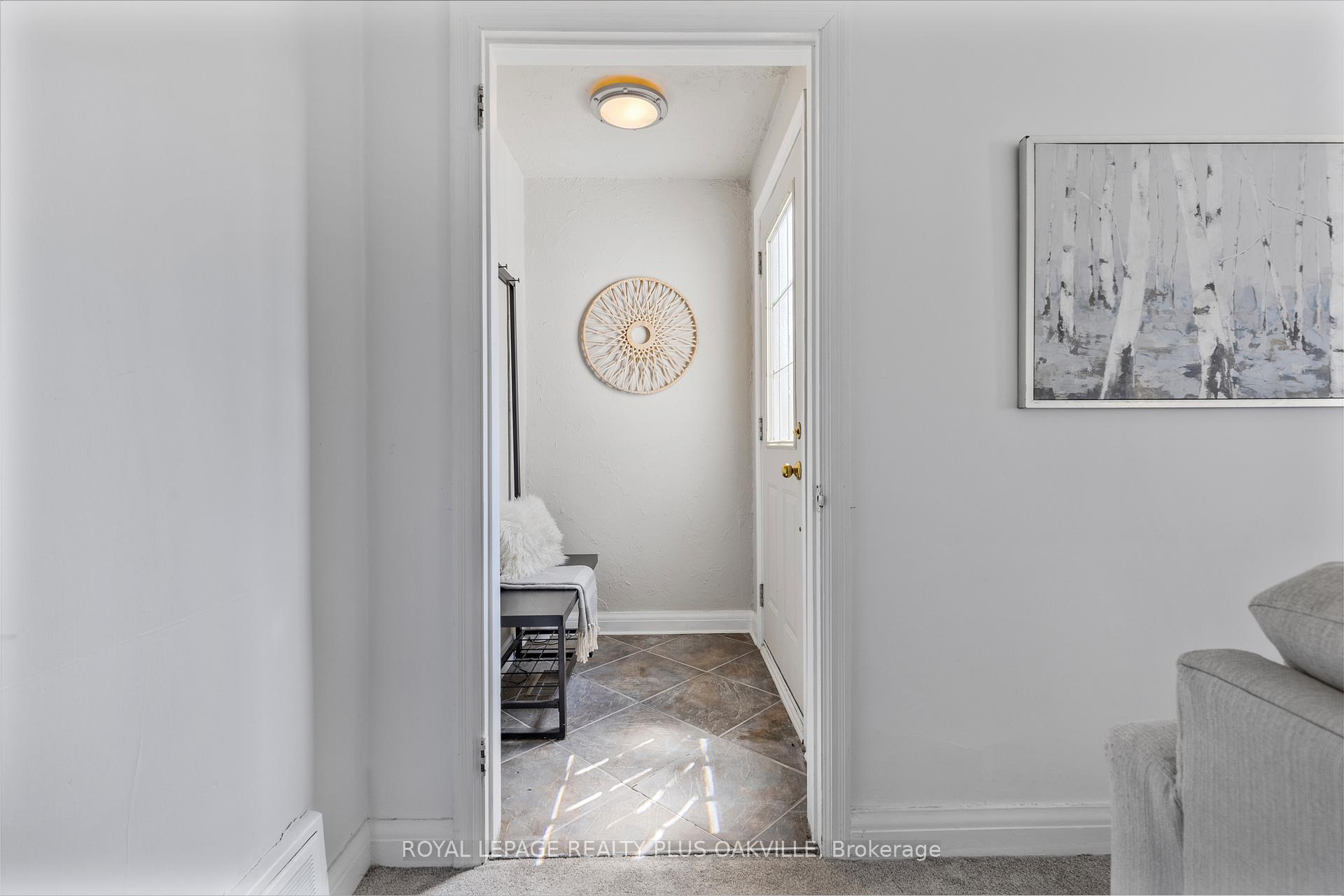 Photo 13 of 2 Westcliffe Avenue, Hamilton, Westcliffe — HOMEH