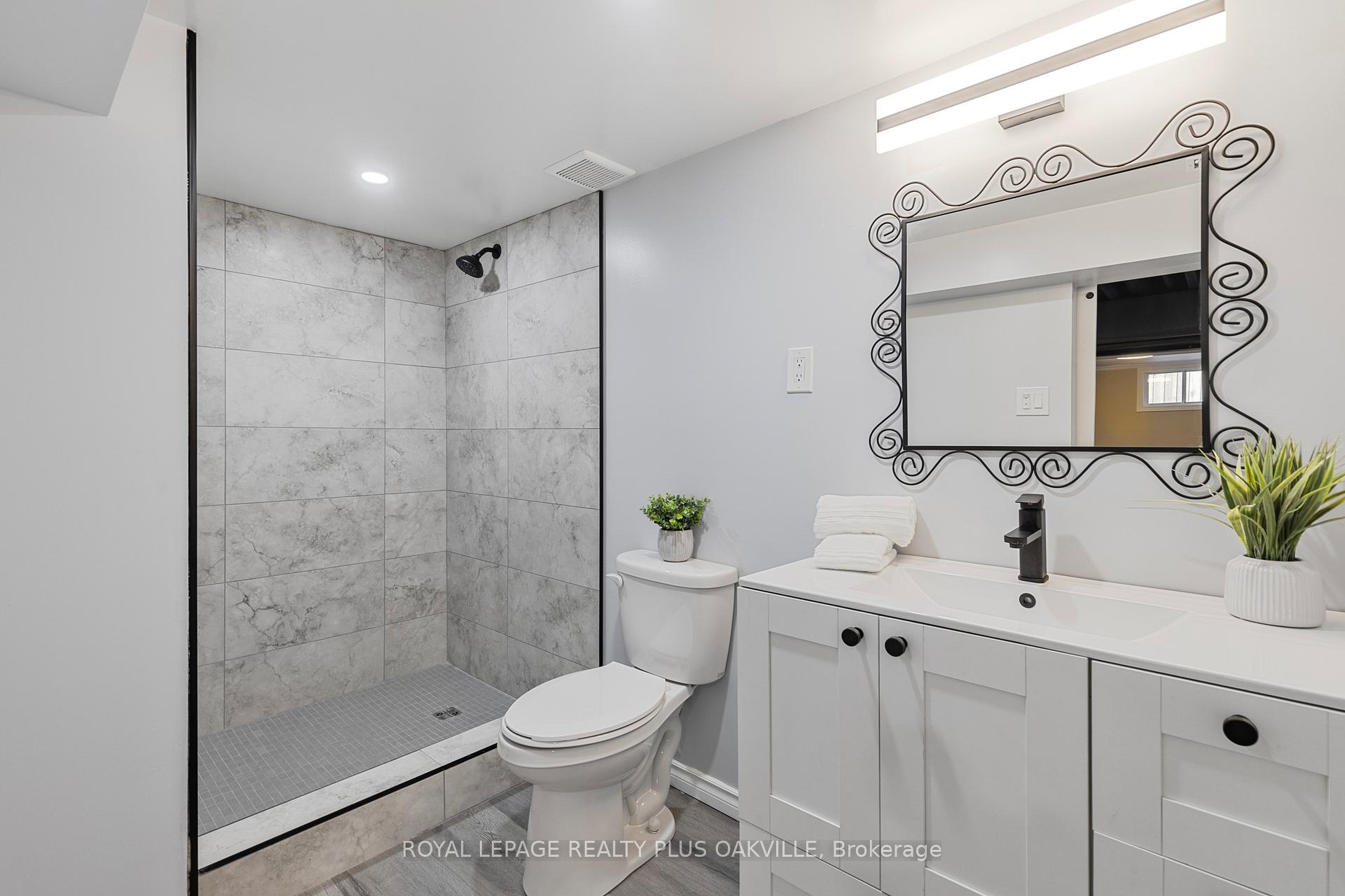 Photo 40 of 2 Westcliffe Avenue, Hamilton, Westcliffe — HOMEH