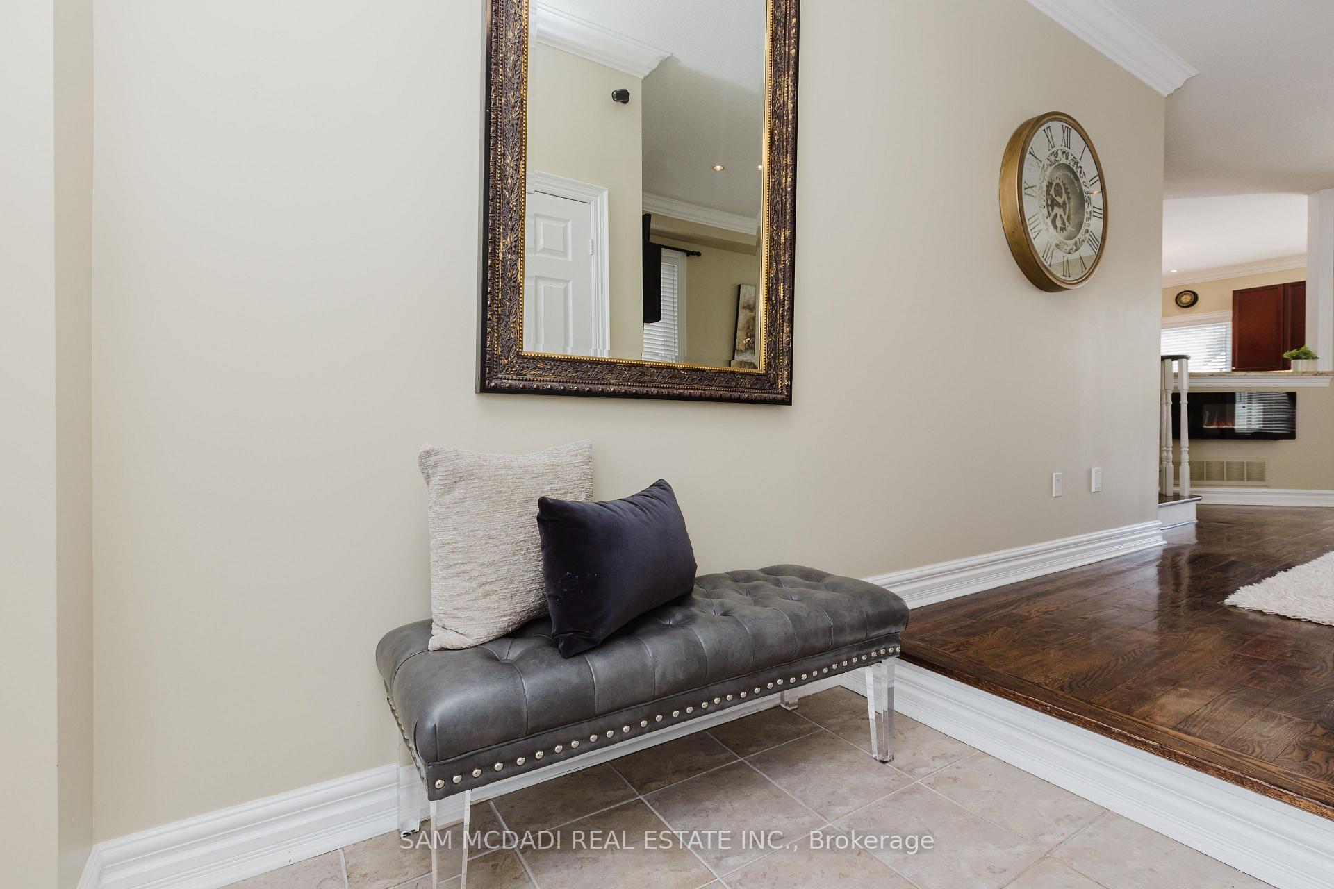 Photo 3 of 73 Pergola Way, Brampton, Bram West — HOMEH