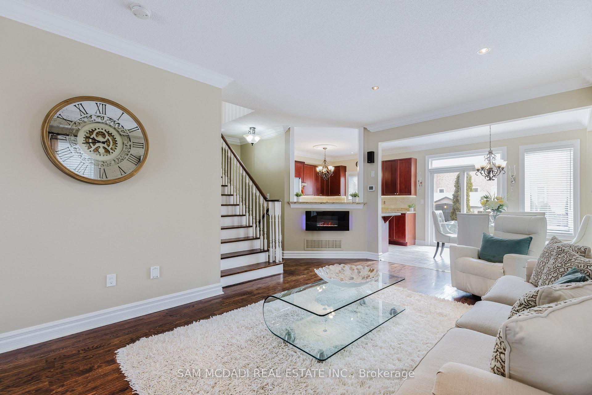 Photo 6 of 73 Pergola Way, Brampton, Bram West — HOMEH