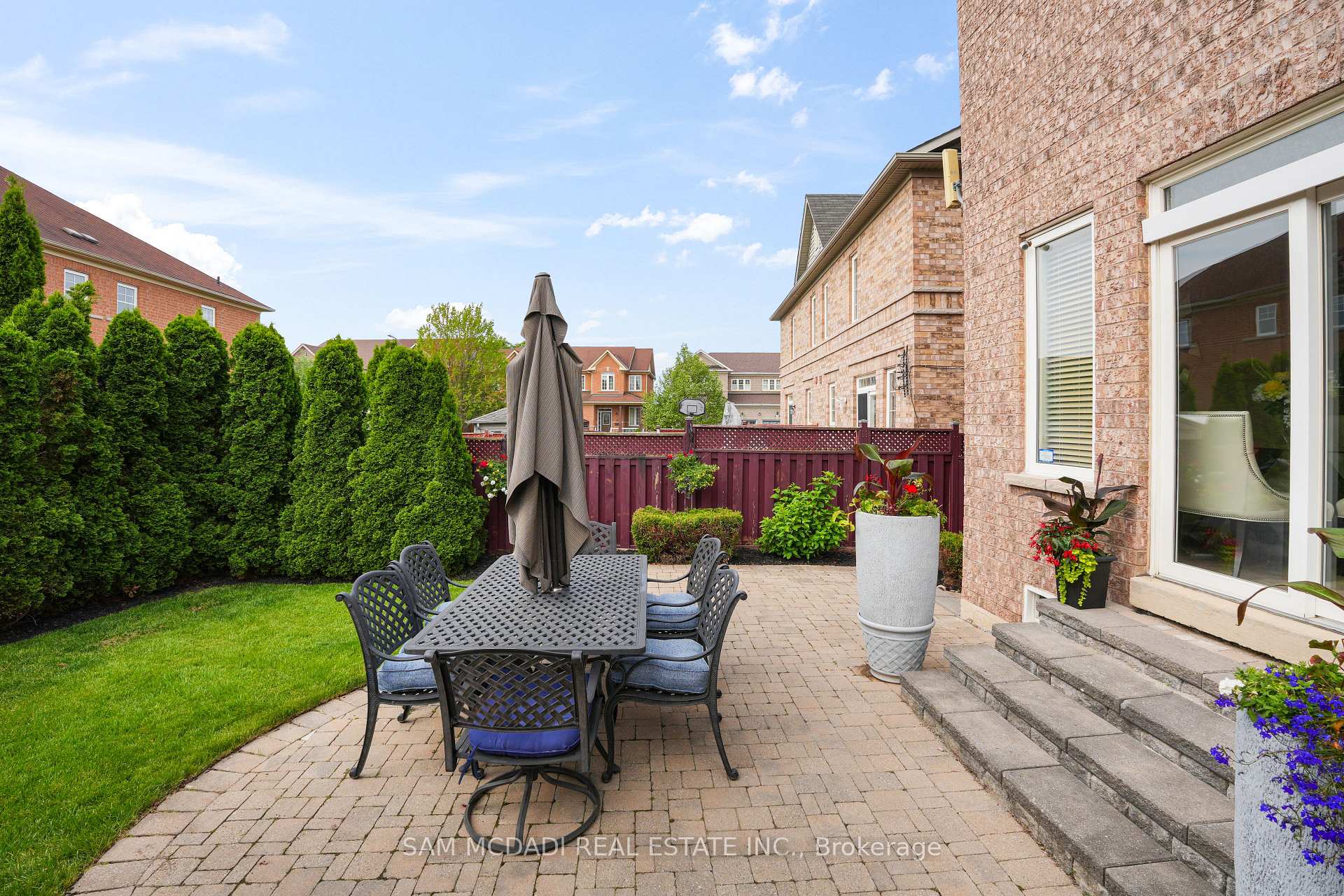 Photo 33 of 73 Pergola Way, Brampton, Bram West — HOMEH