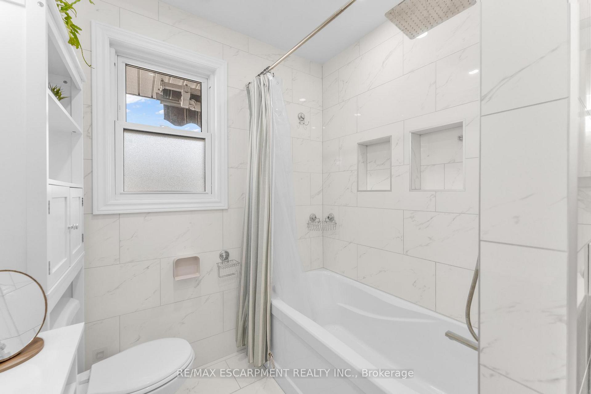 Photo 14 of 75 Cloverdale Avenue, Hamilton, Rosedale — HOMEH