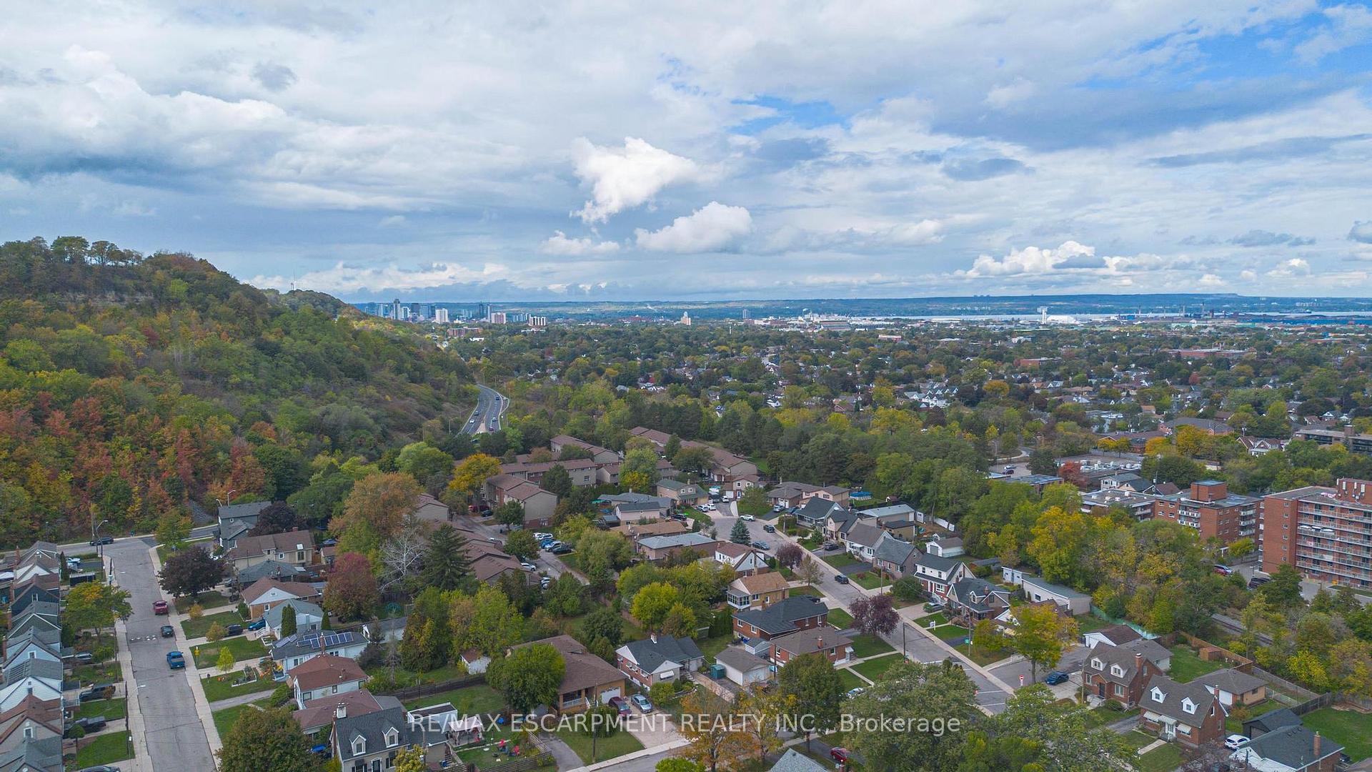 Photo 44 of 75 Cloverdale Avenue, Hamilton, Rosedale — HOMEH