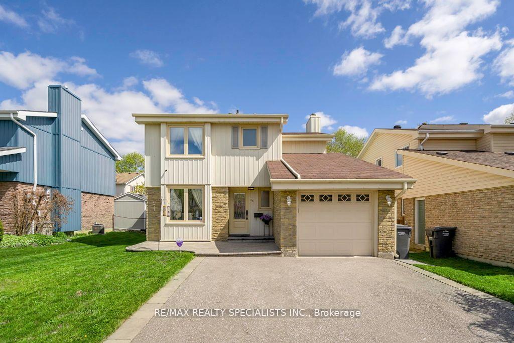 Photo 3 of 65 Somerset Drive, Brampton, Heart Lake West — HOMEH