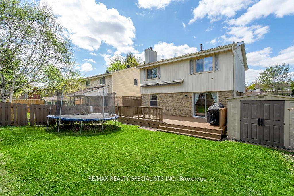 Photo 22 of 65 Somerset Drive, Brampton, Heart Lake West — HOMEH