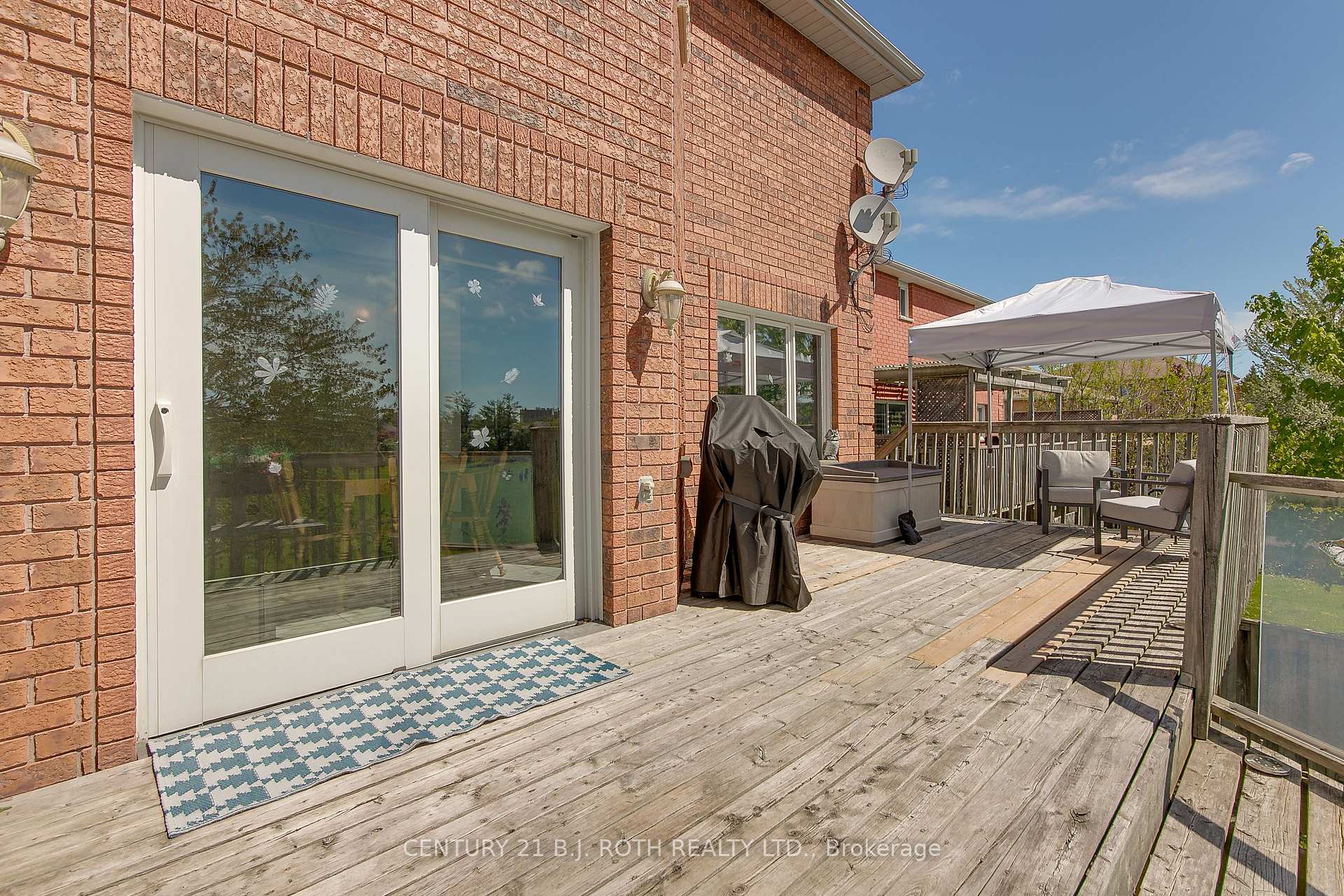 Photo 17 of 57 Finlay Road, Barrie, West Bayfield — HOMEH