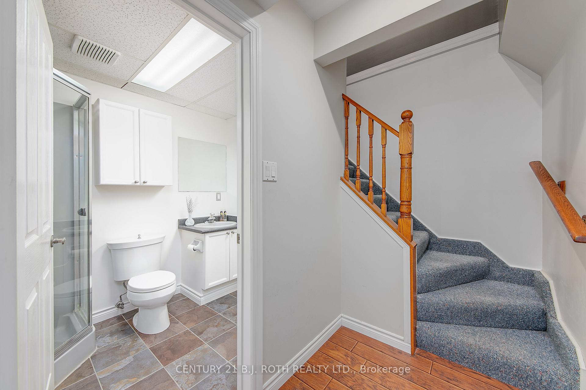 Photo 46 of 57 Finlay Road, Barrie, West Bayfield — HOMEH