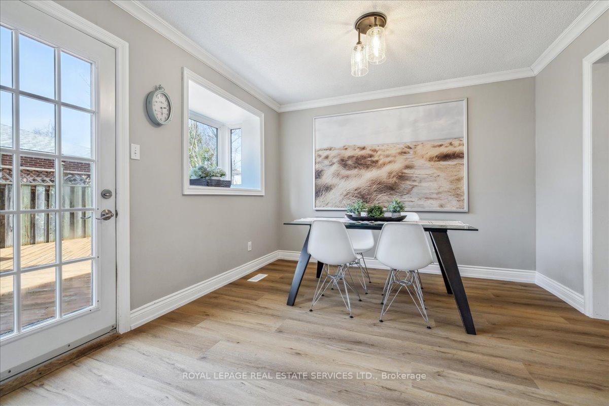 Photo 13 of 2423 Mount Forest Drive, Burlington, Mountainside — HOMEH
