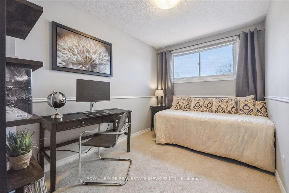 Photo 25 of 2423 Mount Forest Drive, Burlington, Mountainside — HOMEH
