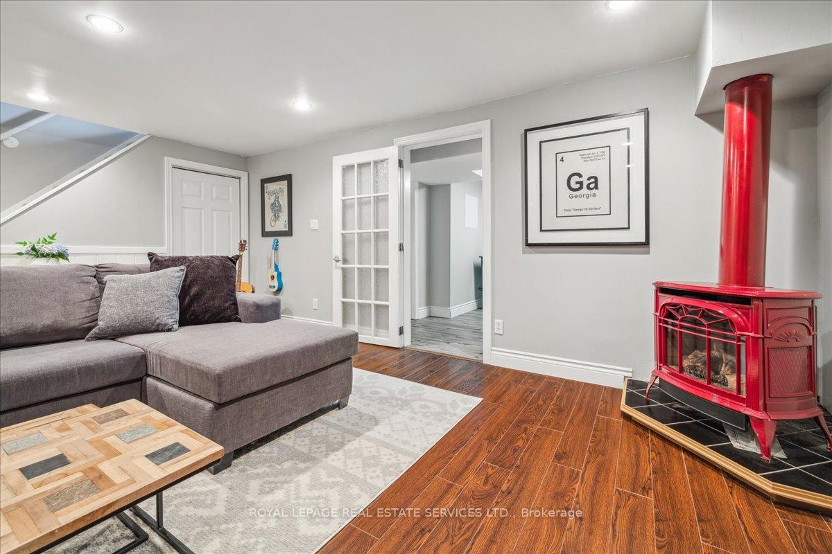 Photo 32 of 2423 Mount Forest Drive, Burlington, Mountainside — HOMEH