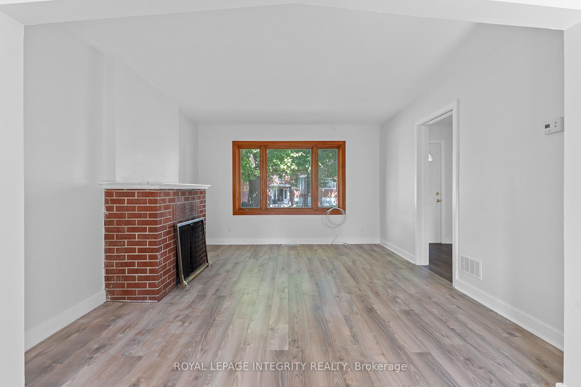 Photo 4 of 1350 Leaside Avenue, Ottawa, Carlington — HOMEH