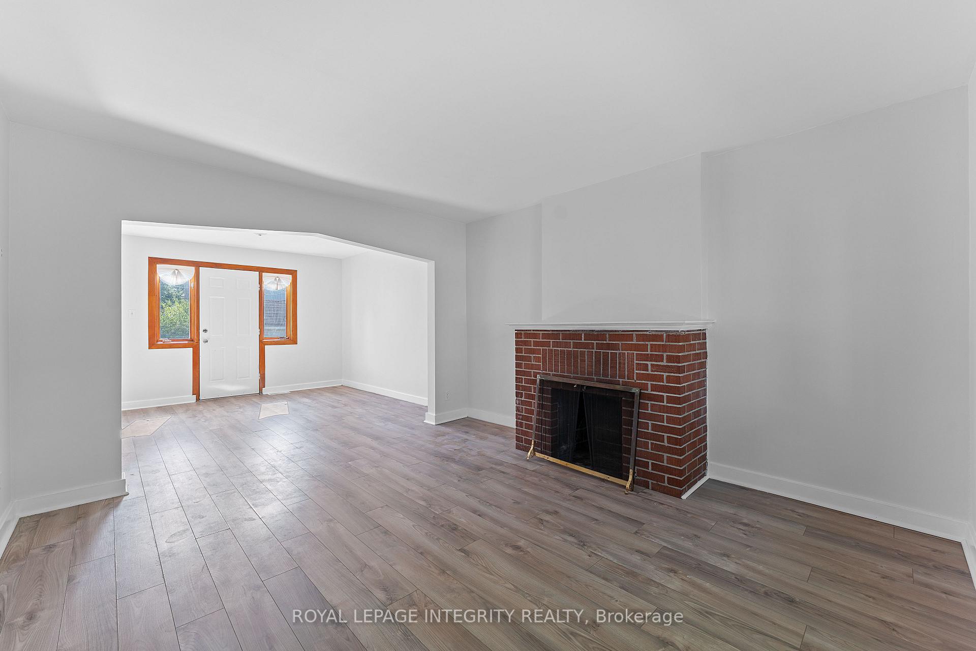 Photo 3 of 1350 Leaside Avenue, Ottawa, Carlington — HOMEH