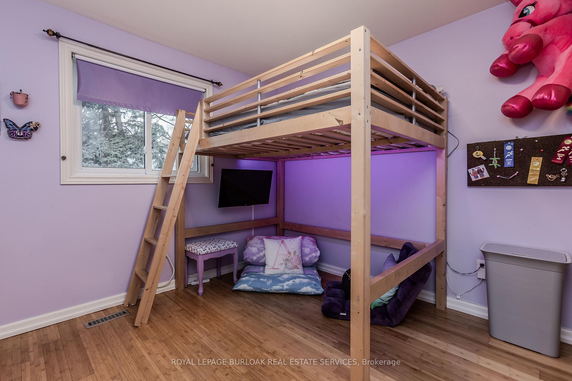 Photo 25 of 2353 Sinclair Circle, Burlington, Brant Hills — HOMEH
