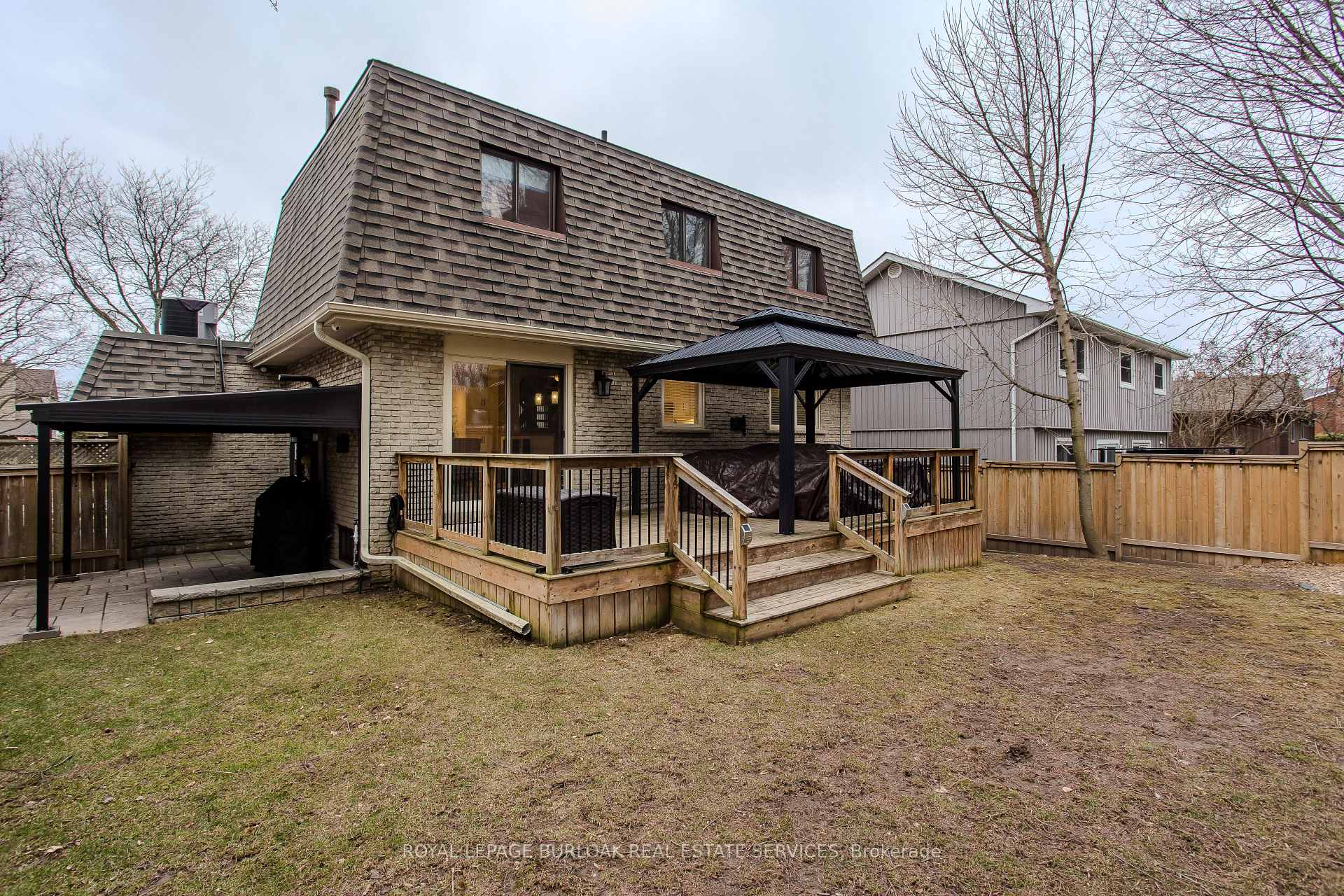 Photo 29 of 2353 Sinclair Circle, Burlington, Brant Hills — HOMEH