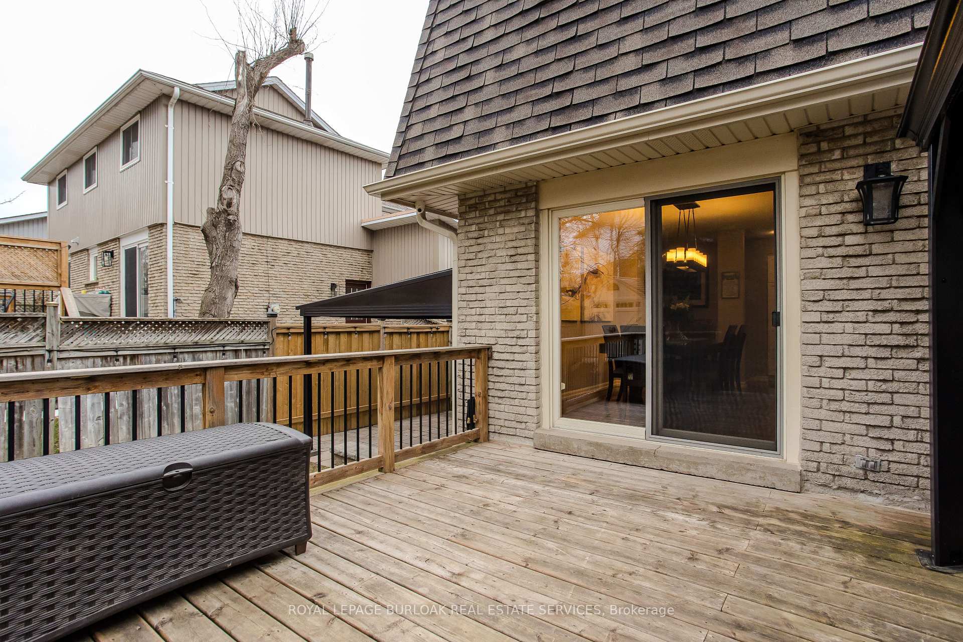 Photo 33 of 2353 Sinclair Circle, Burlington, Brant Hills — HOMEH