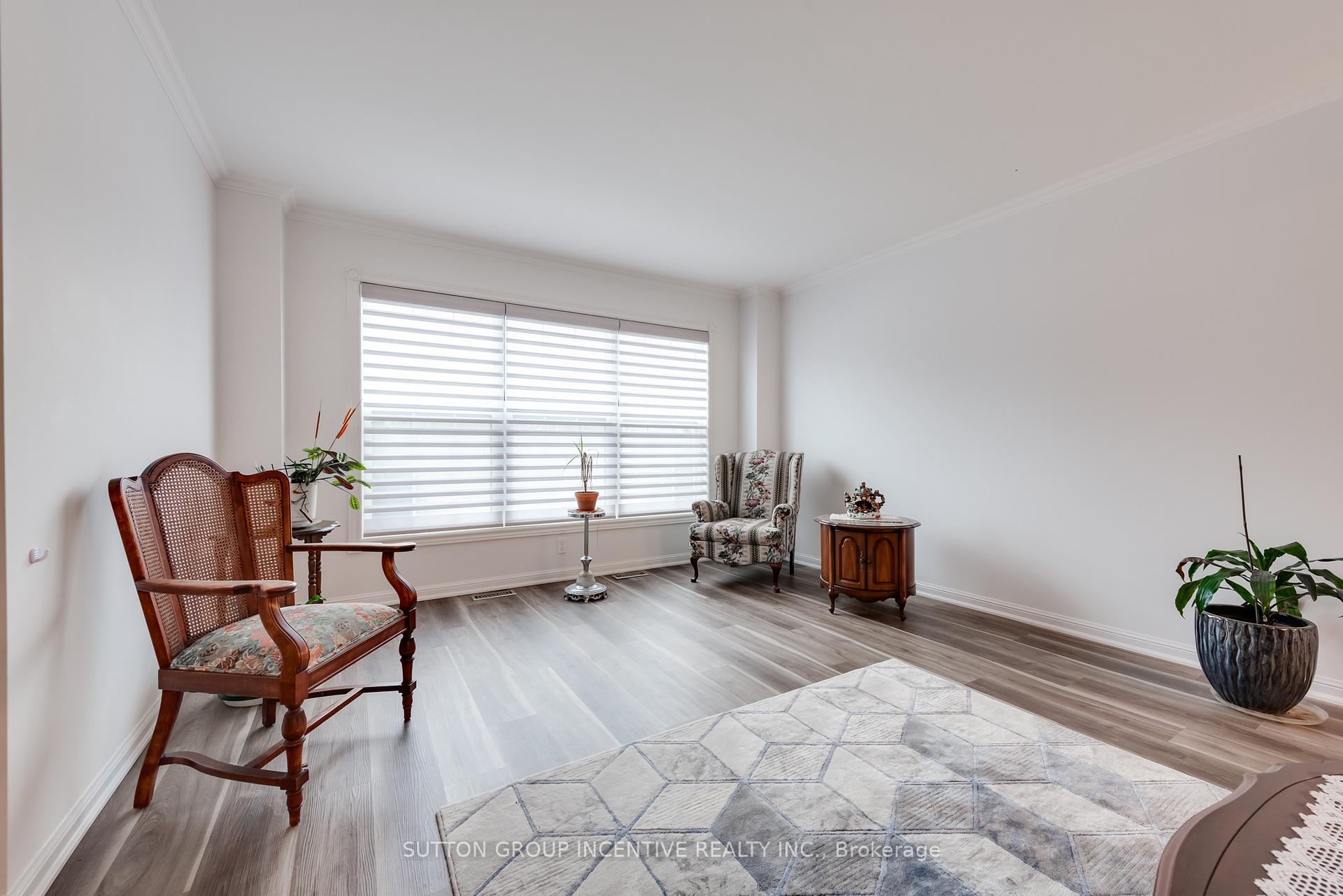 Photo 12 of 18 Valley Drive, Barrie, Sunnidale — HOMEH