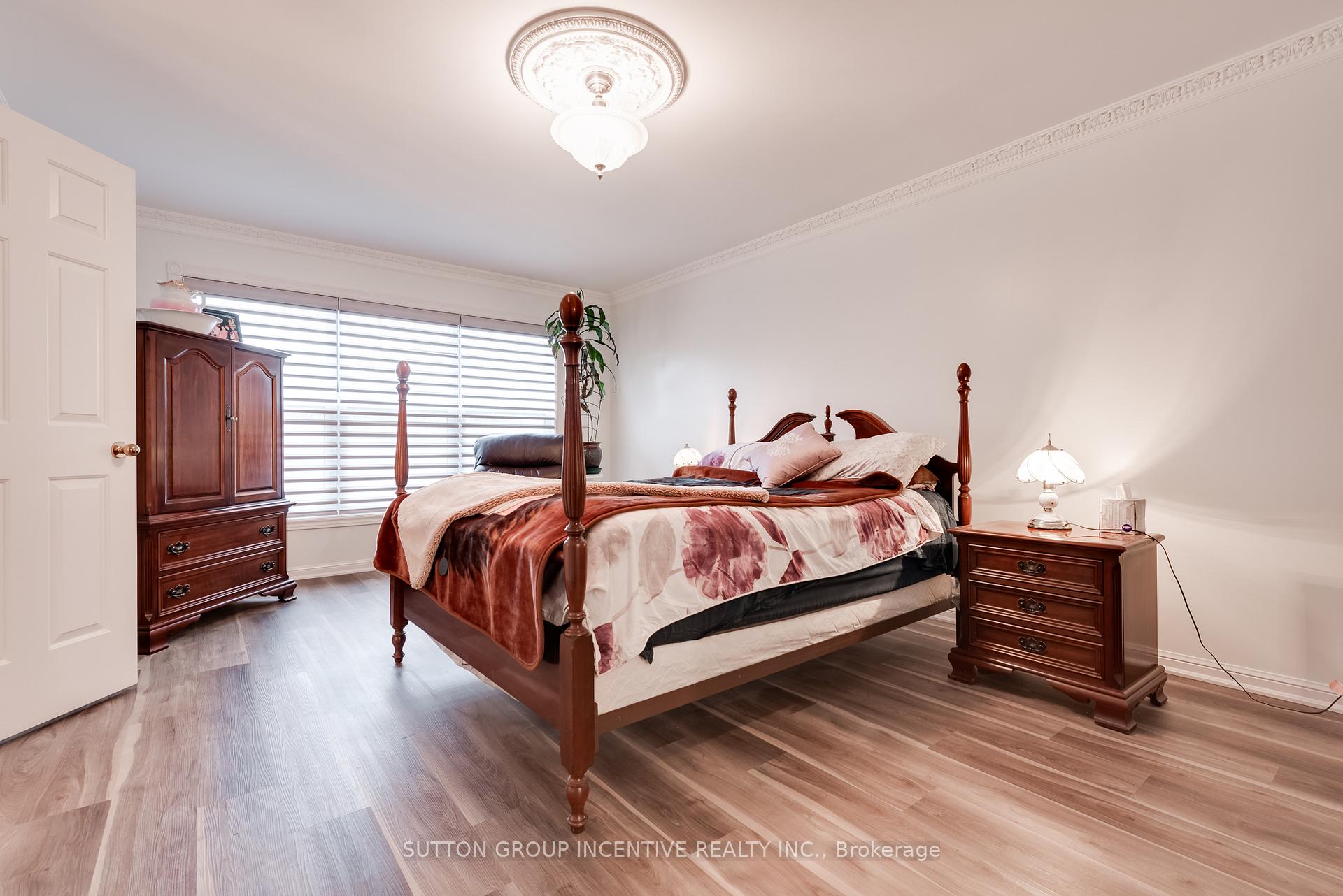 Photo 16 of 18 Valley Drive, Barrie, Sunnidale — HOMEH