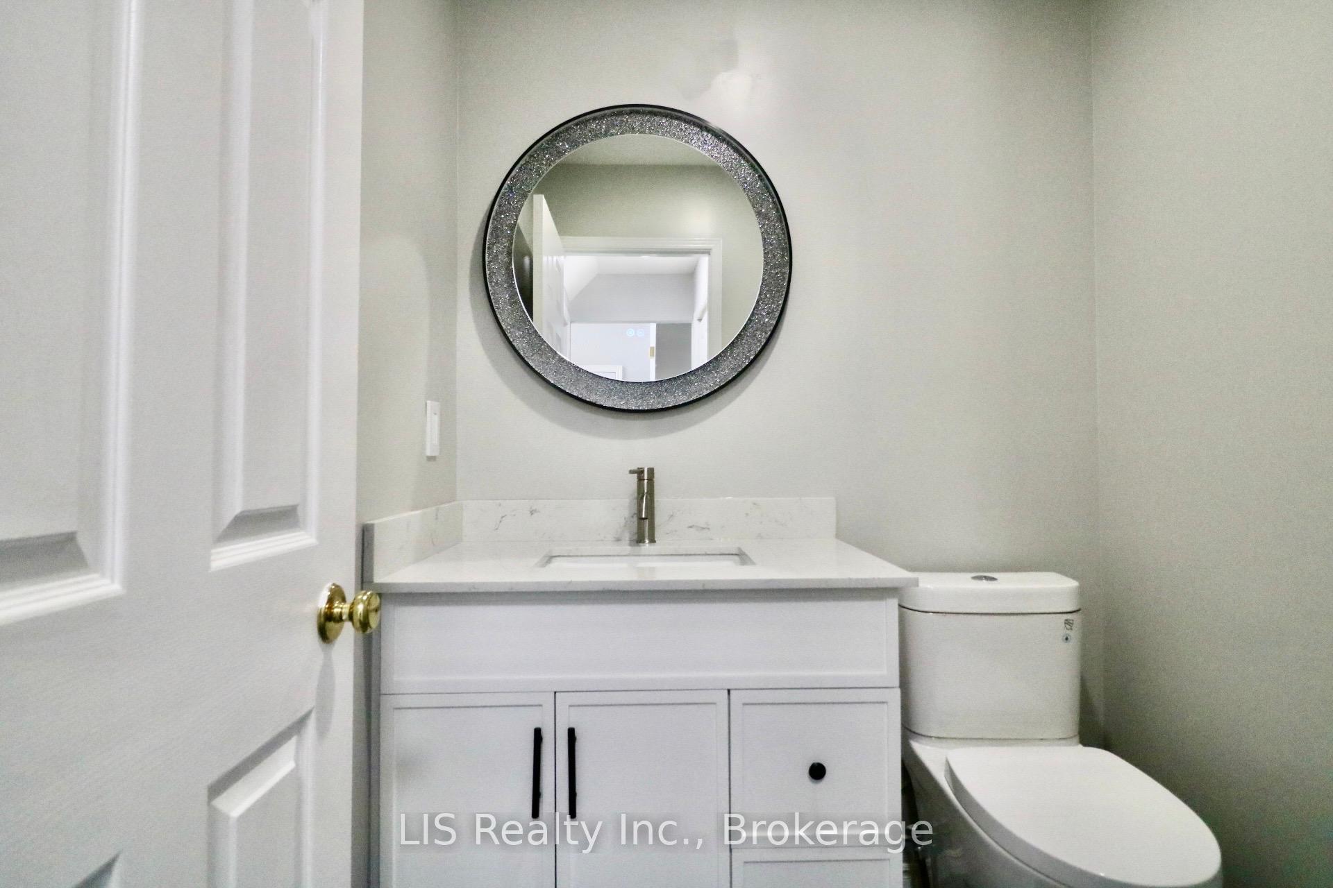 Photo 10 of 195 Delayne Drive, Aurora, Aurora Heights — HOMEH