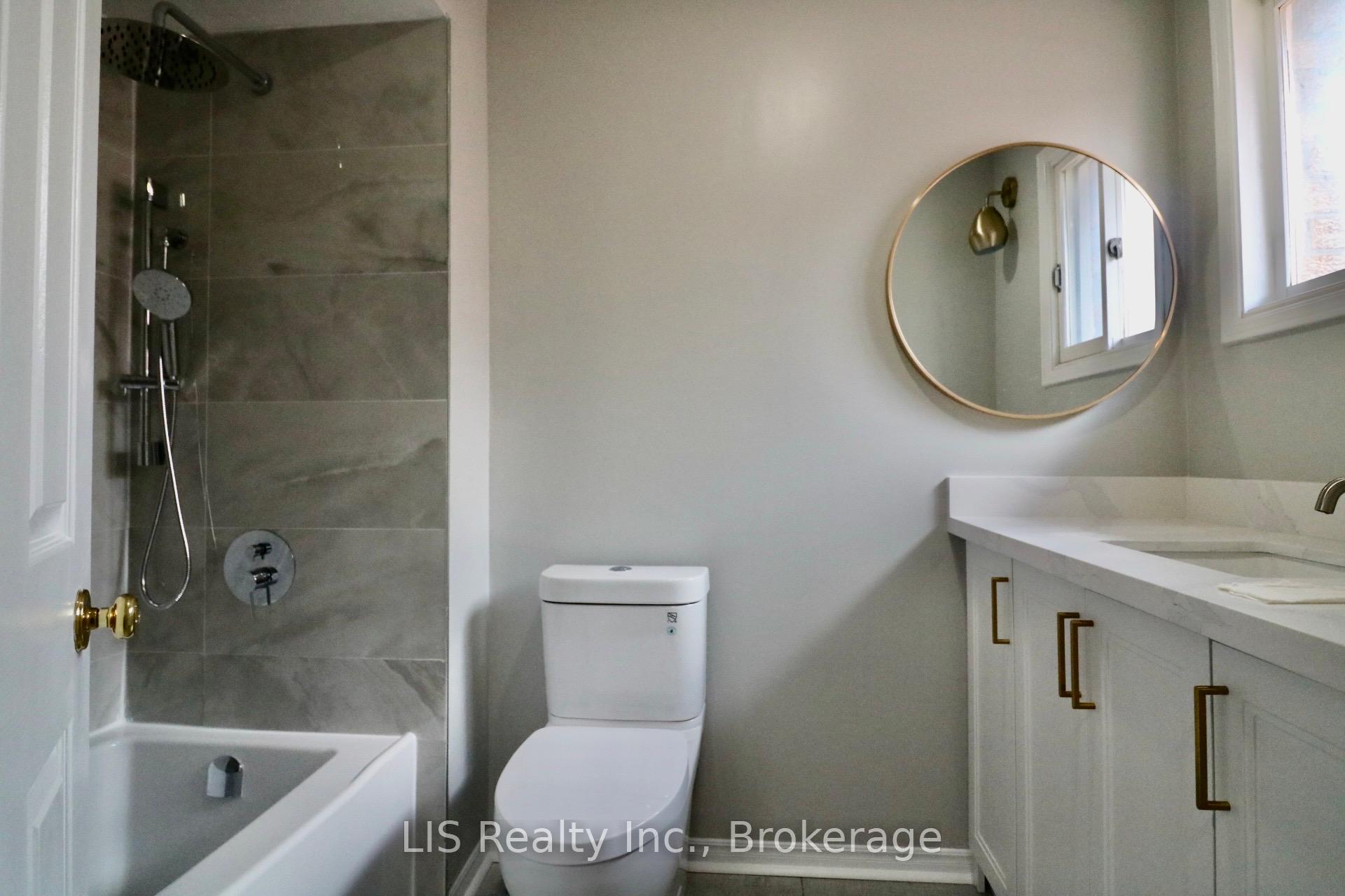 Photo 15 of 195 Delayne Drive, Aurora, Aurora Heights — HOMEH