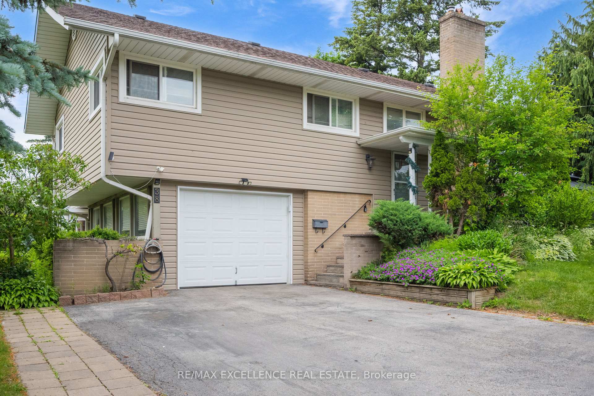 Photo 33 of 38 Eldomar Avenue, Brampton, Bram East — HOMEH