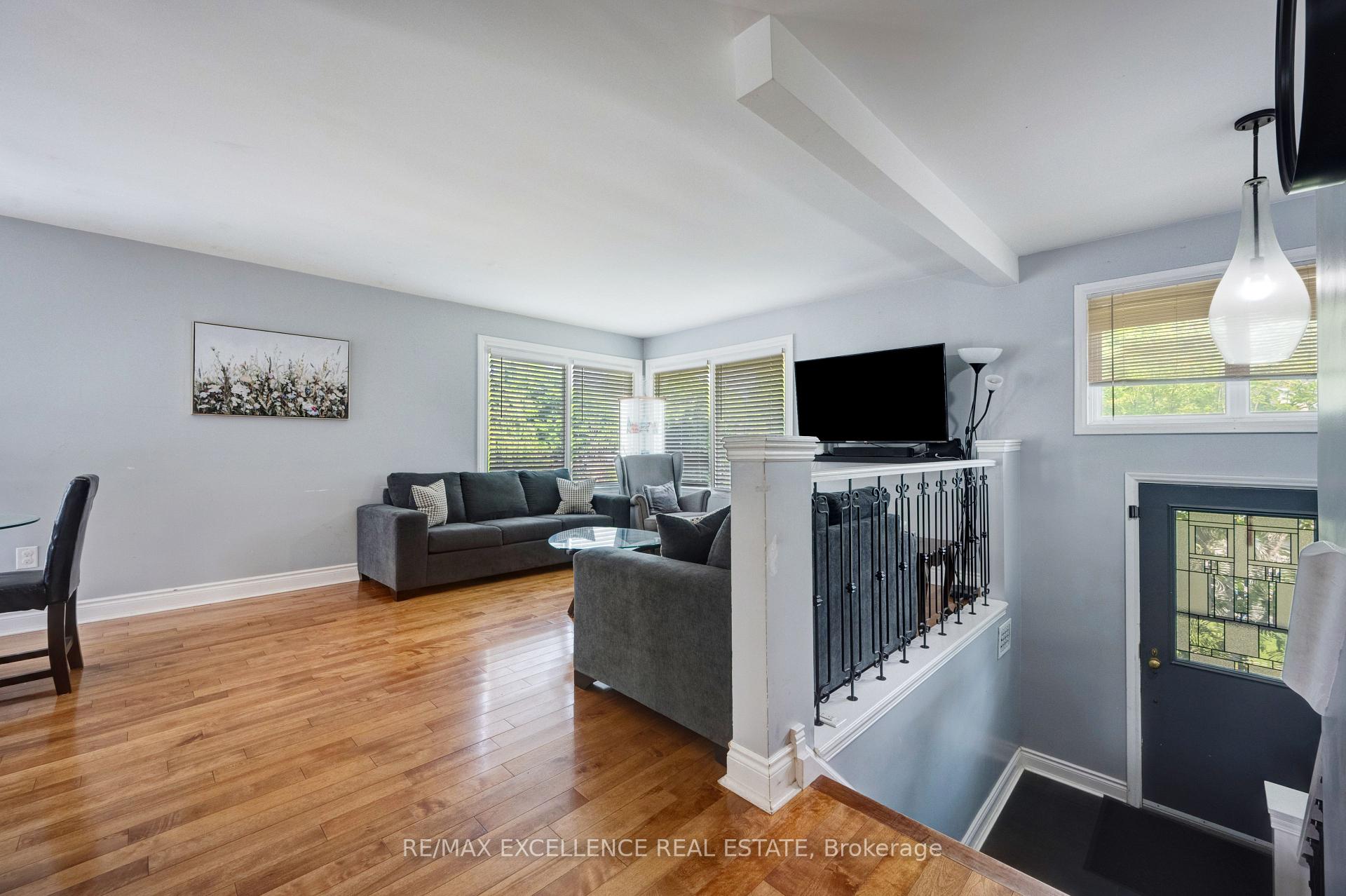 Photo 4 of 38 Eldomar Avenue, Brampton, Bram East — HOMEH