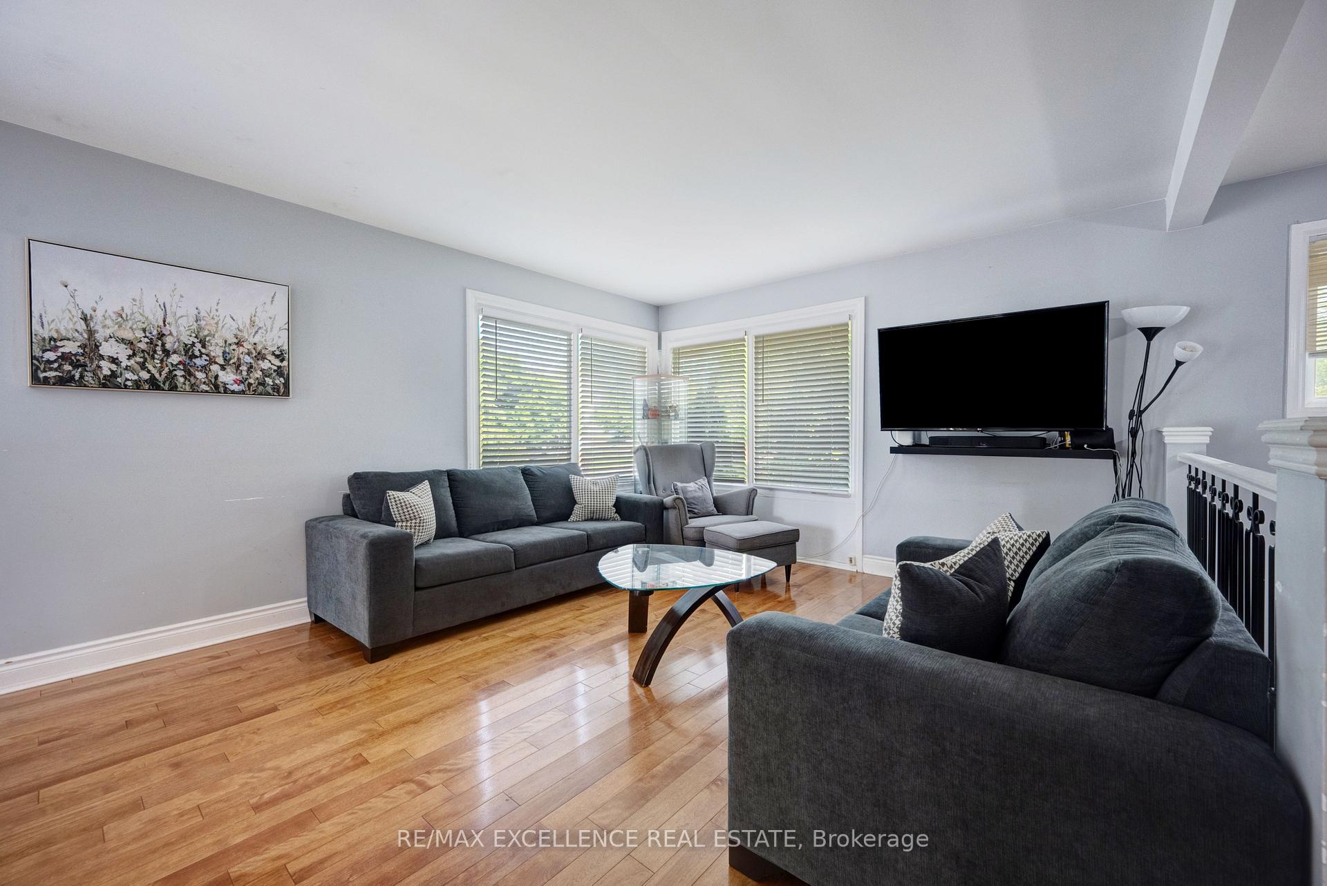 Photo 5 of 38 Eldomar Avenue, Brampton, Bram East — HOMEH