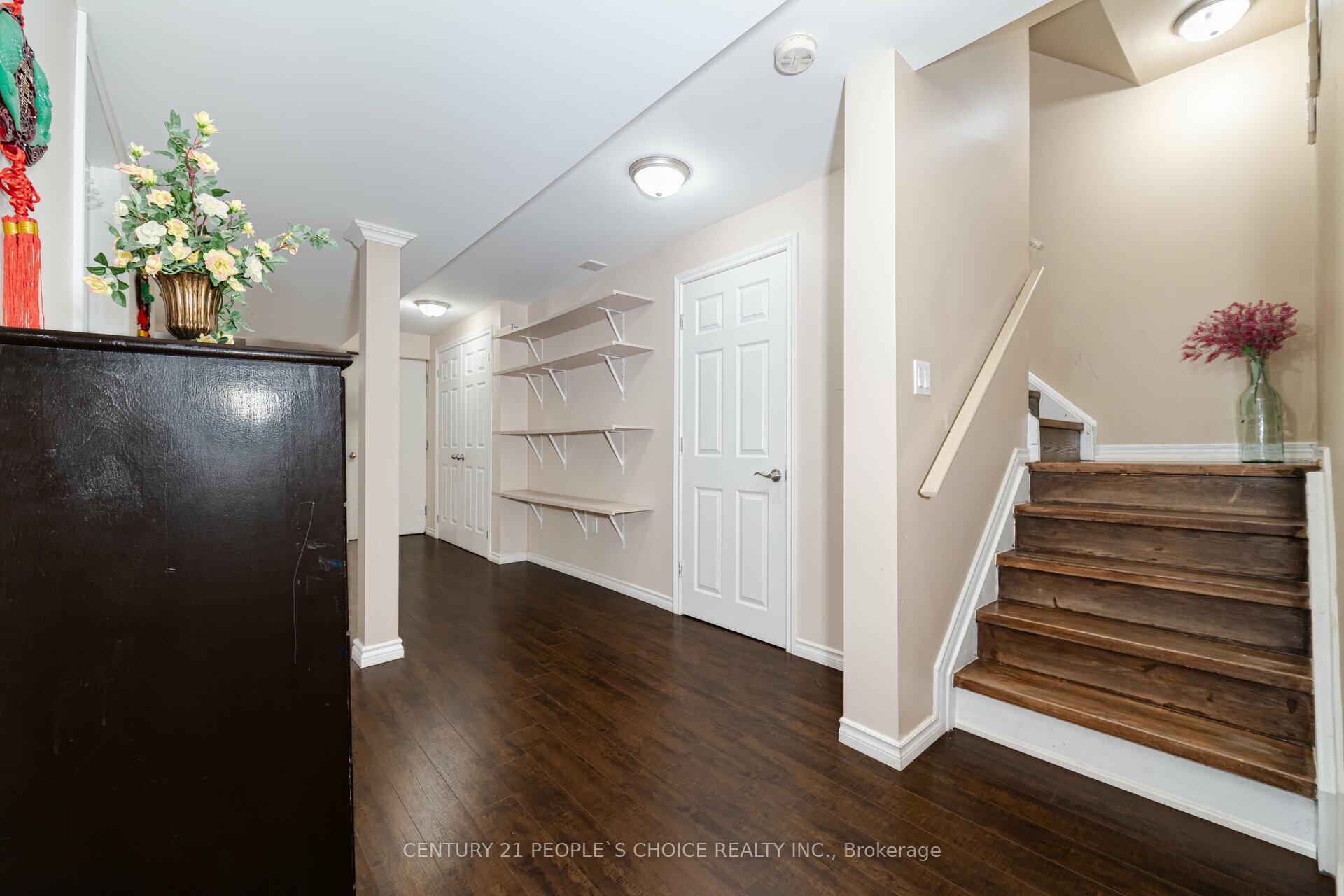 Photo 3 of Unit Bsmt, 41 Millhouse Mews, Brampton, Brampton West — HOMEH