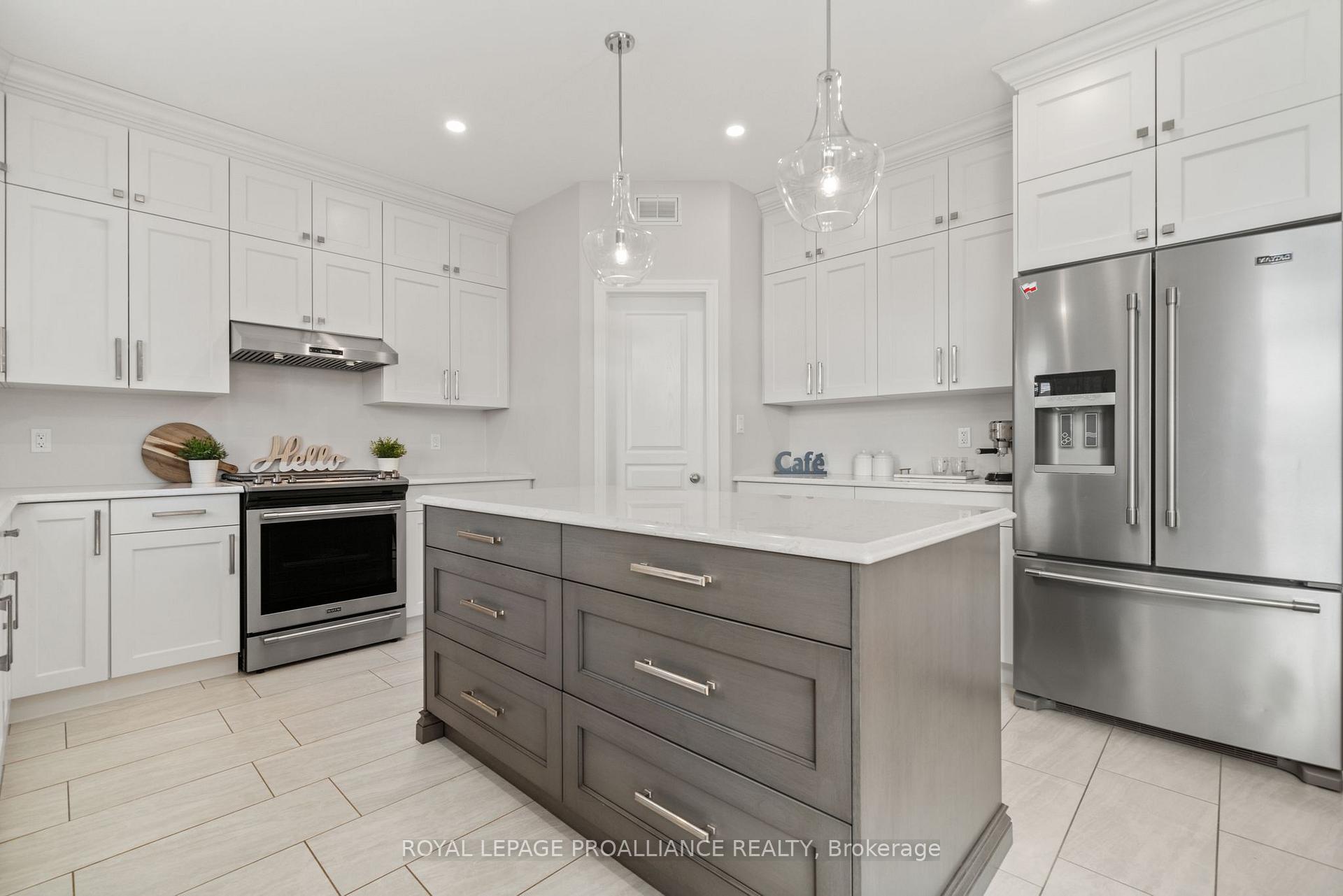 Photo 7 of 73 Hummingbird Drive, Belleville, Thurlow Ward — HOMEH
