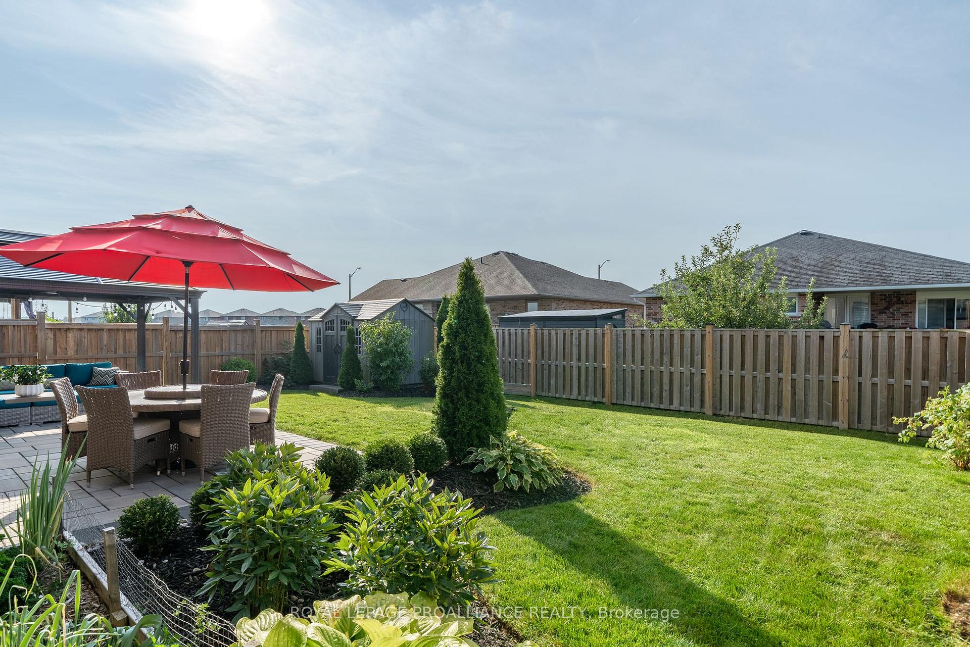 Photo 42 of 73 Hummingbird Drive, Belleville, Thurlow Ward — HOMEH