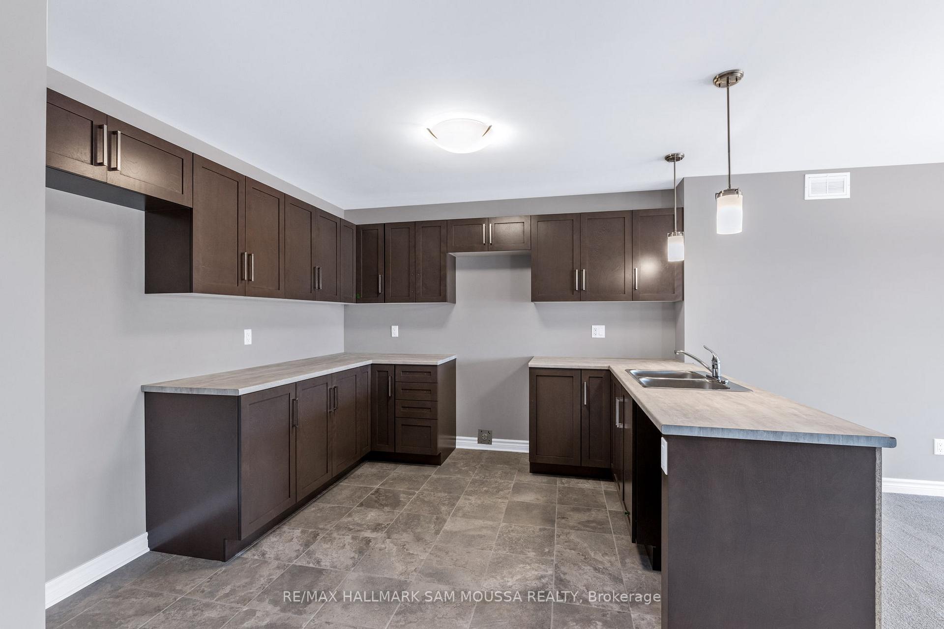 Photo 6 of 76 O'Donovan Drive, Carleton Place — HOMEH