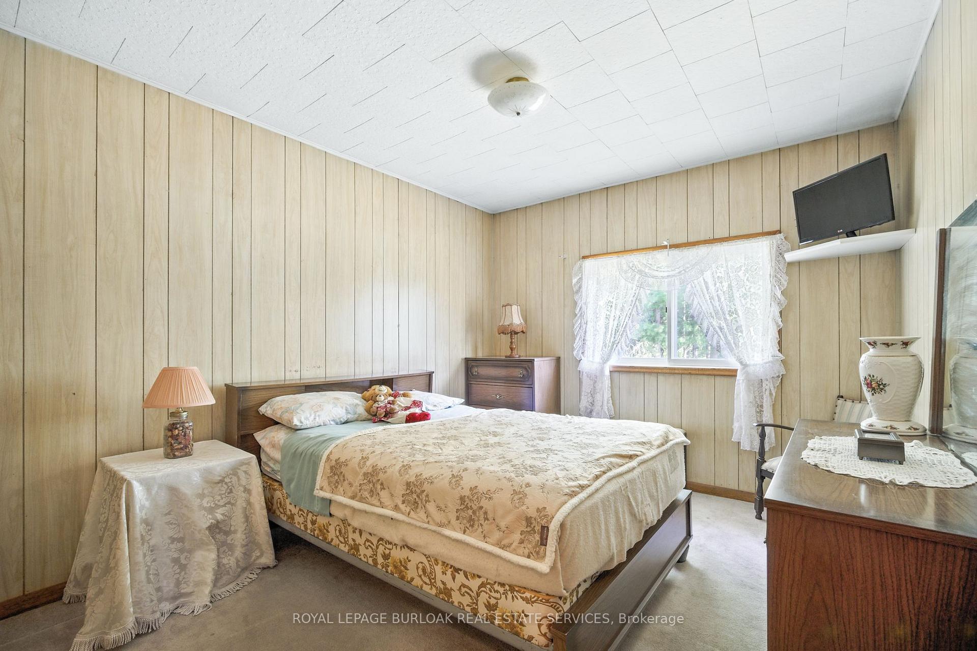 Photo 14 of 572 Parkside Drive, Hamilton, Rural Flamborough — HOMEH
