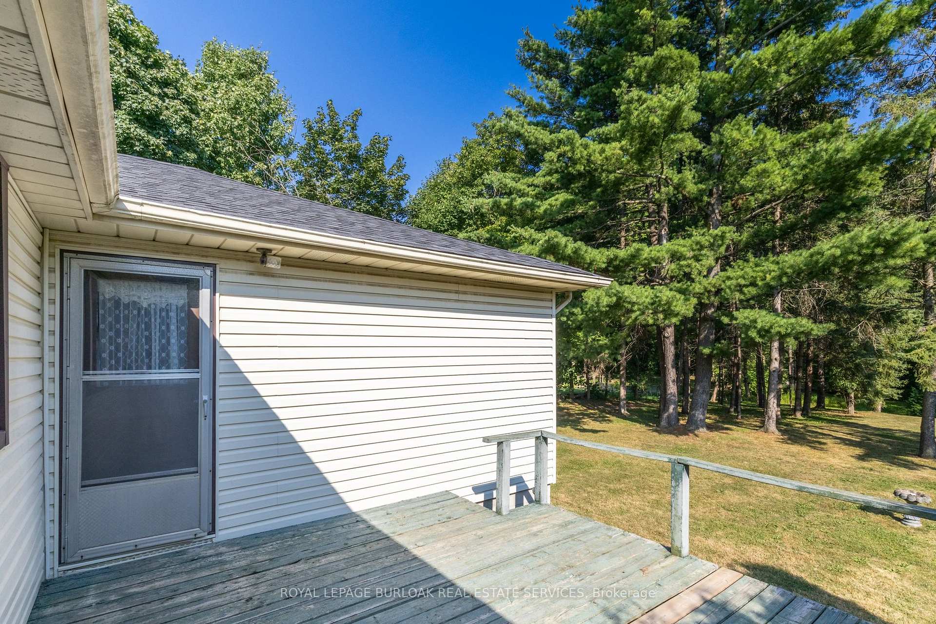 Photo 20 of 572 Parkside Drive, Hamilton, Rural Flamborough — HOMEH