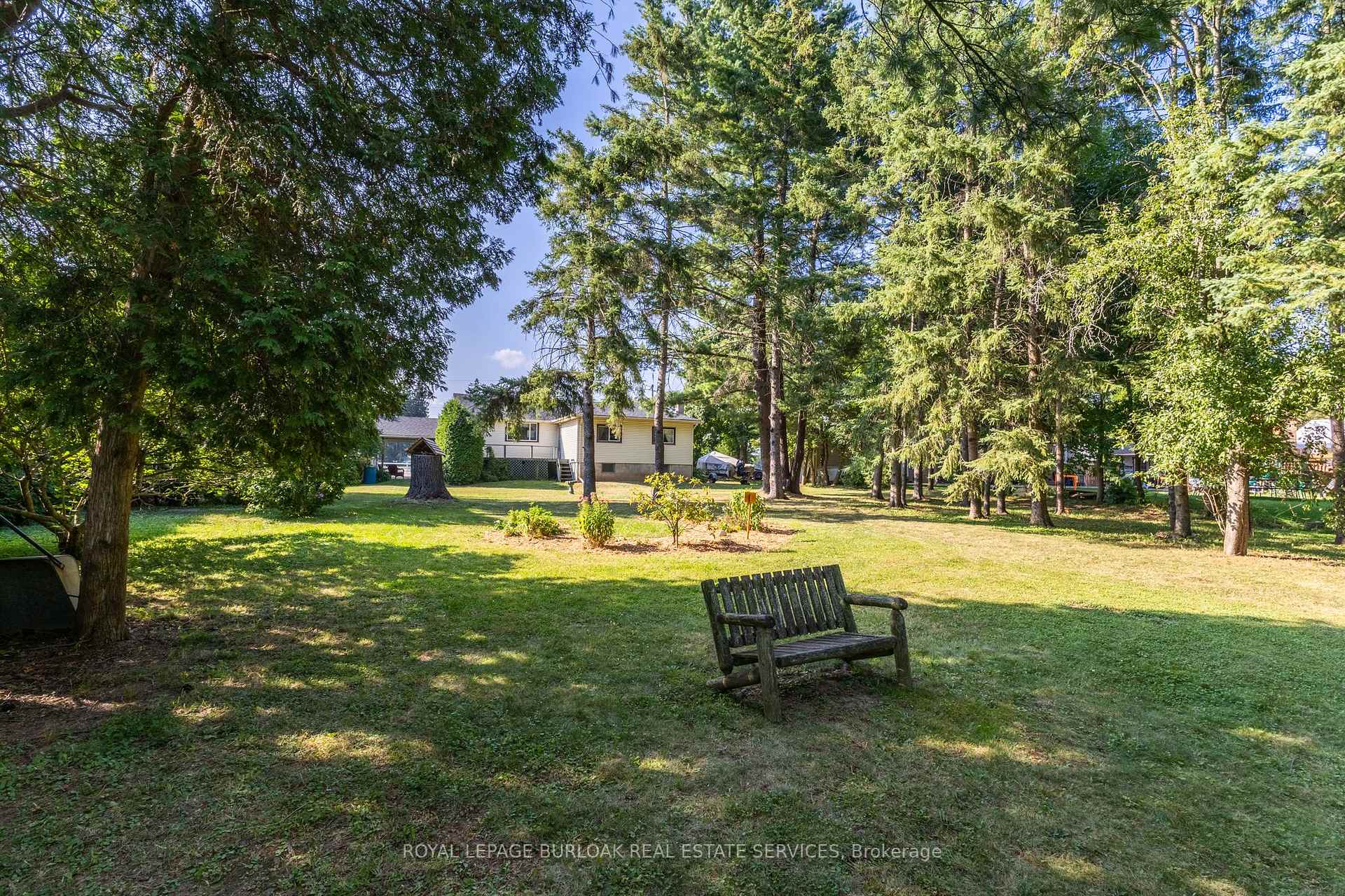 Photo 24 of 572 Parkside Drive, Hamilton, Rural Flamborough — HOMEH