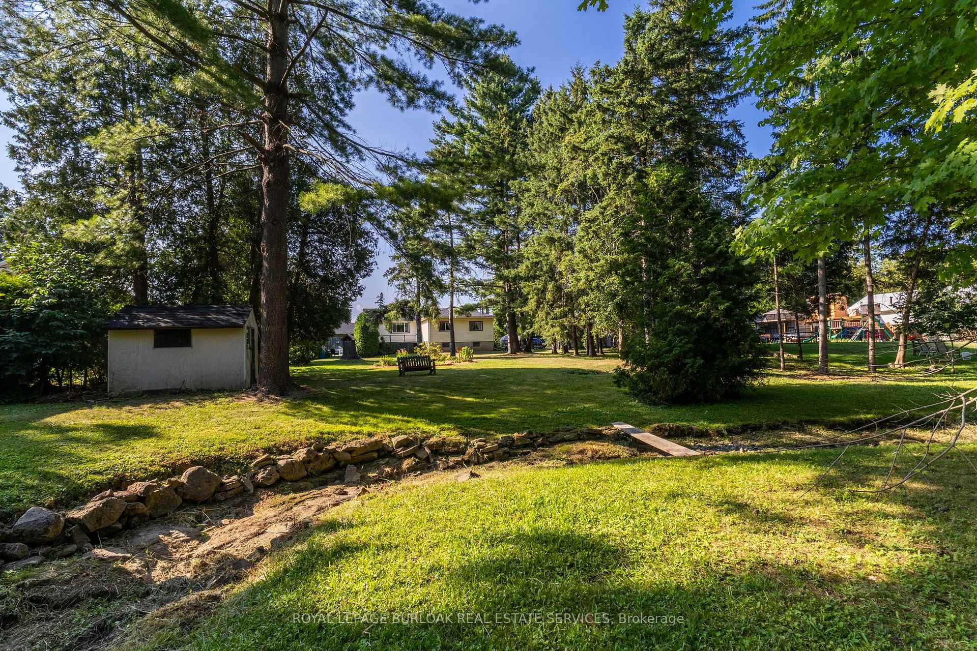 Photo 25 of 572 Parkside Drive, Hamilton, Rural Flamborough — HOMEH