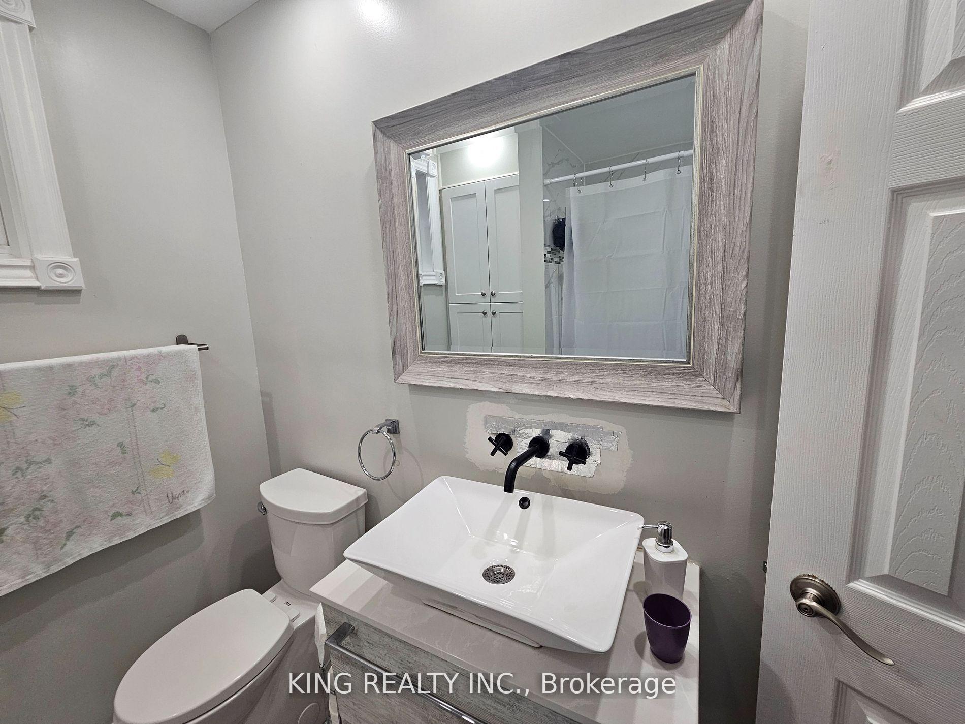 Photo 11 of 164 Clements Road, Ajax, South East — HOMEH