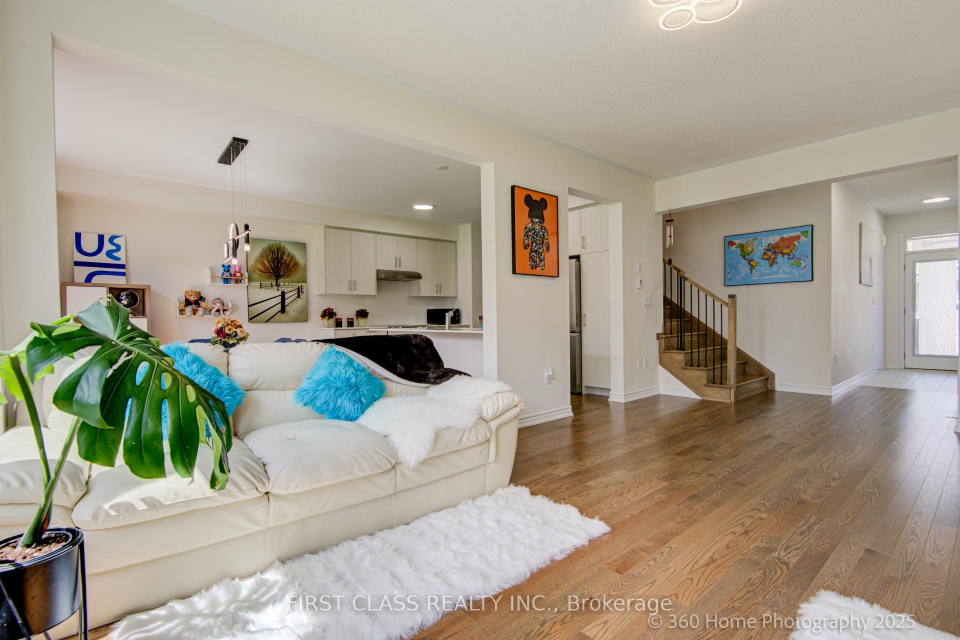 Photo 9 of 86 Shepherd Drive, Barrie, Rural Barrie Southeast — HOMEH