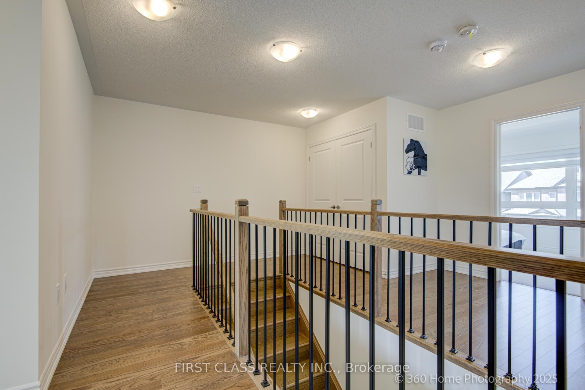 Photo 16 of 86 Shepherd Drive, Barrie, Rural Barrie Southeast — HOMEH
