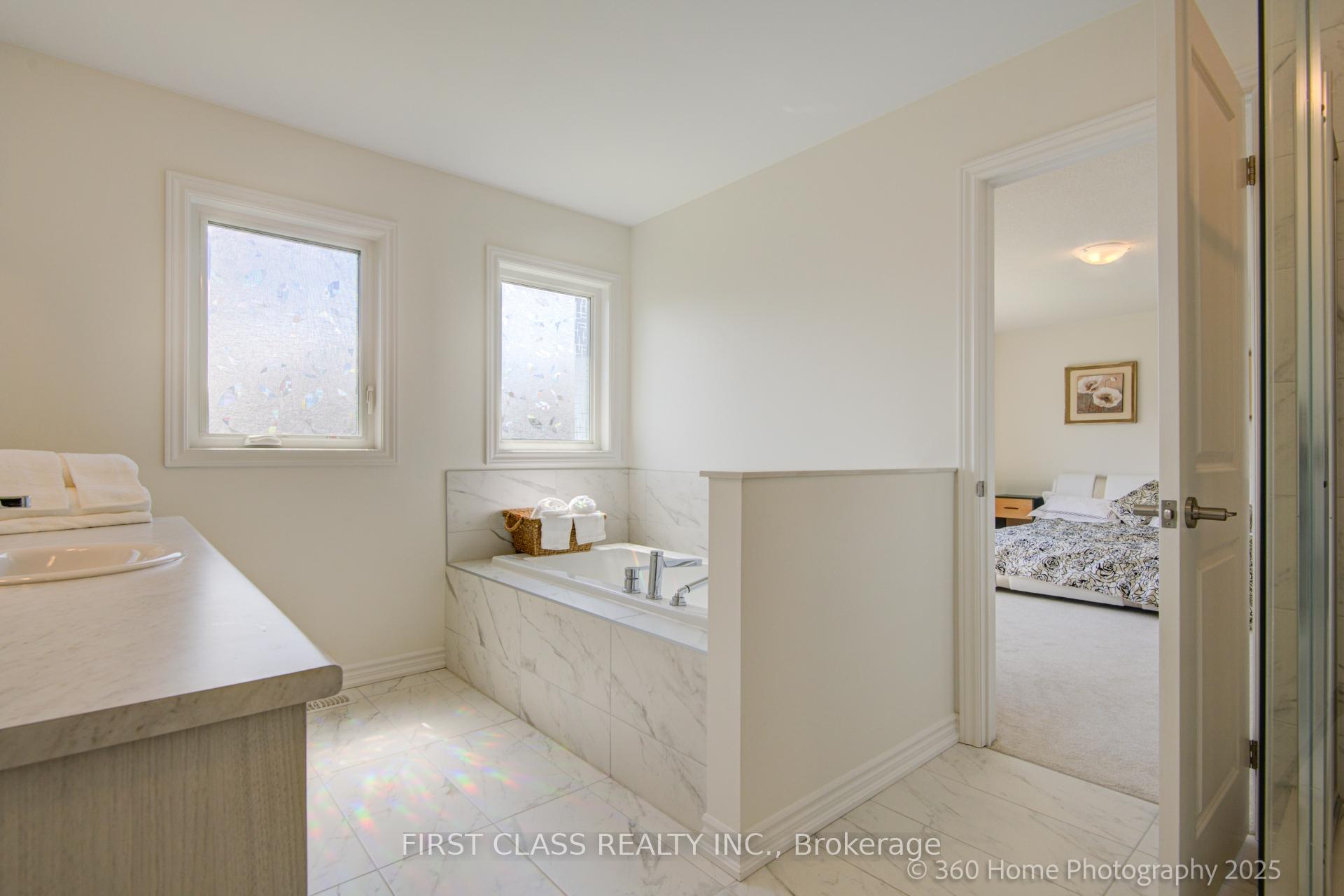 Photo 25 of 86 Shepherd Drive, Barrie, Rural Barrie Southeast — HOMEH