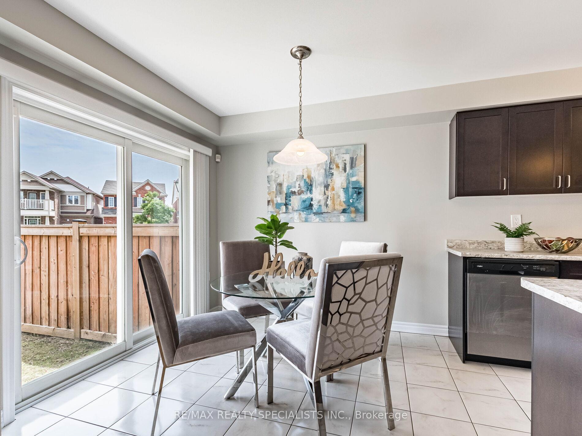 Photo 37 of 55 Rockbrook Trail, Brampton, Northwest Brampton — HOMEH